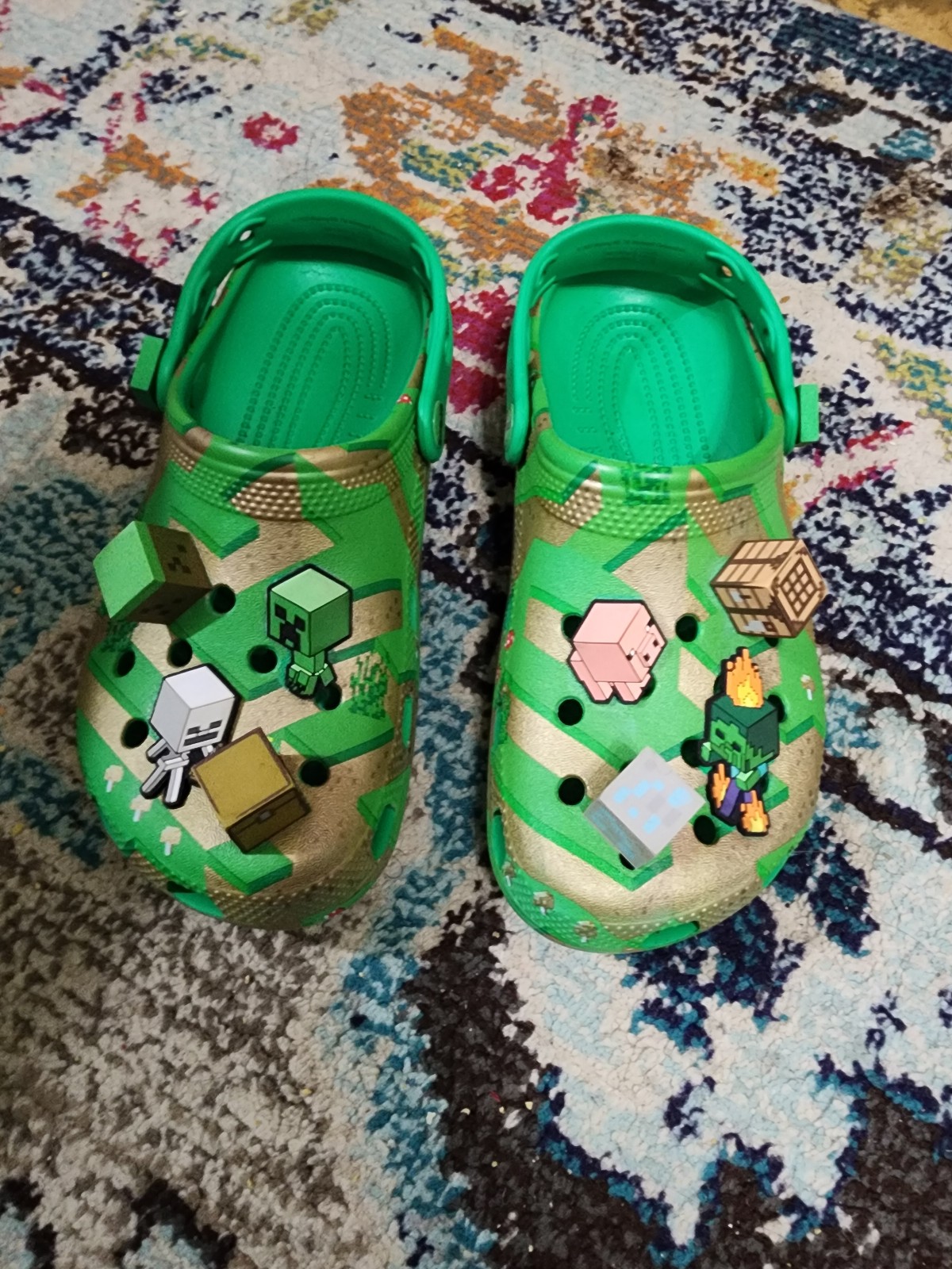 Minecraft Crocs size 5