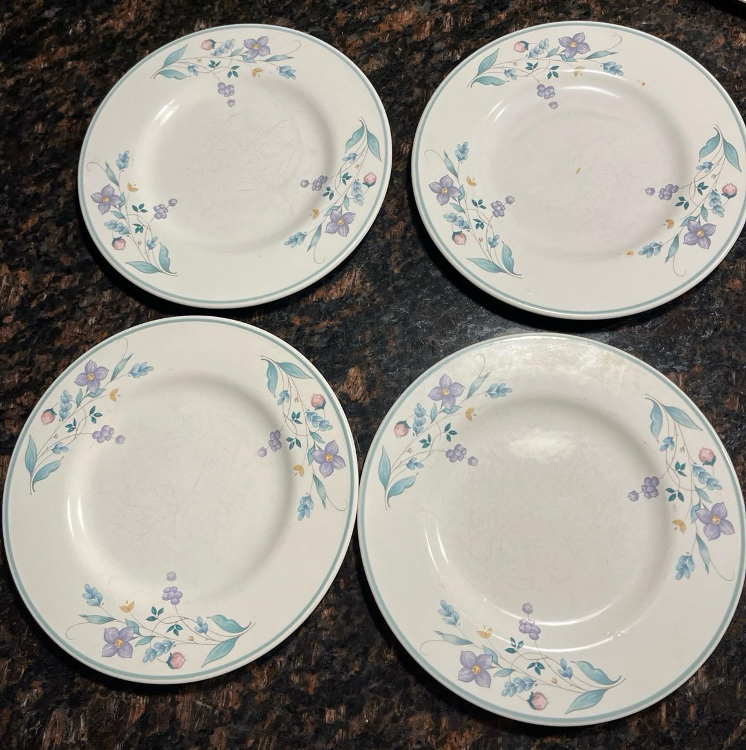 Pfaltzgraff April 8" Salad Plates Set Of 4