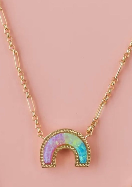 Kendra Scott Rainbow Necklace in Gold/Pastel