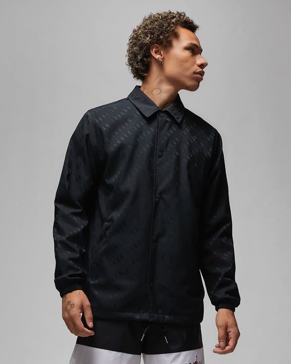 NWT men's small Jordan Essentials Coaches Jacket DV7616-010 Black all over print