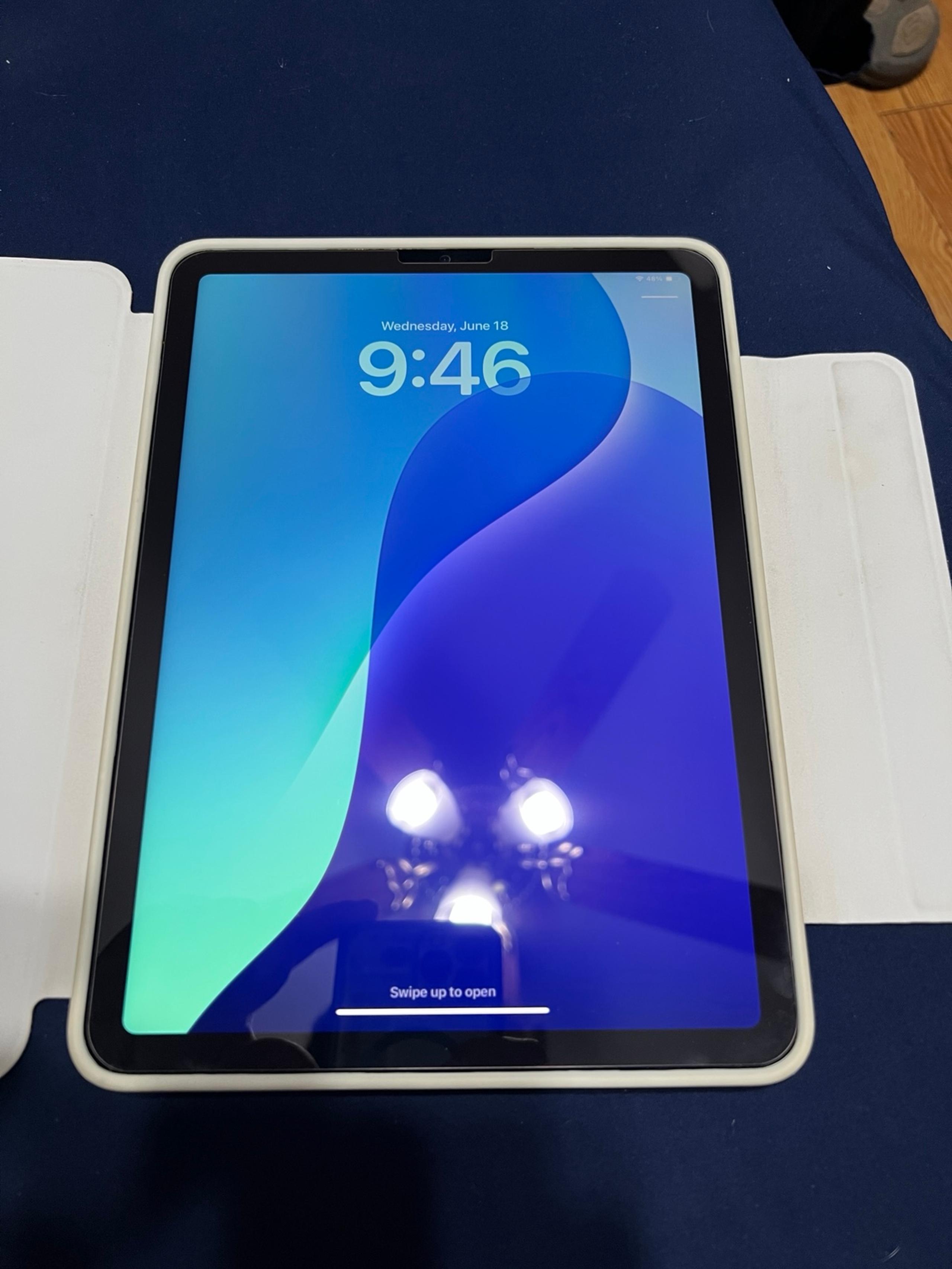 Apple iPad air 4th generation 256gb cellular