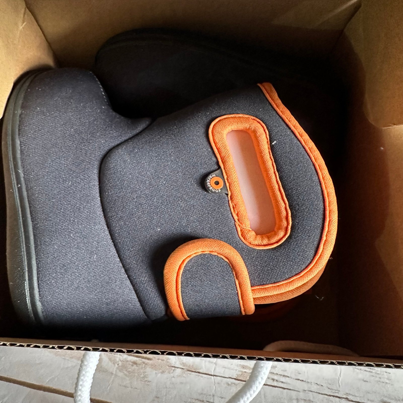 Bogs black boots nwt 6