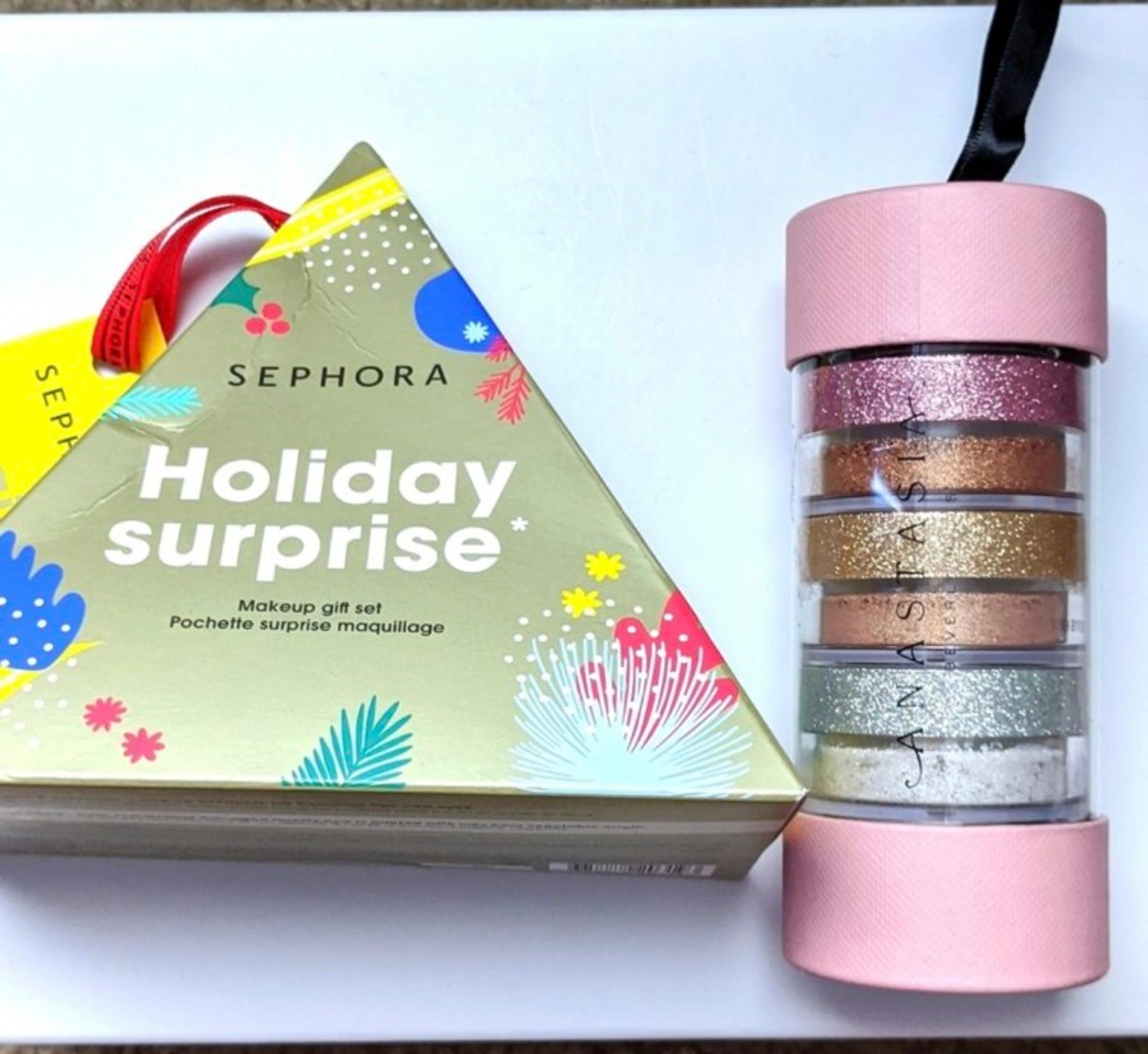 Make Up Gift Set Buddle Sephora Holiday Surprise And Anastasia Loose Highlighter
