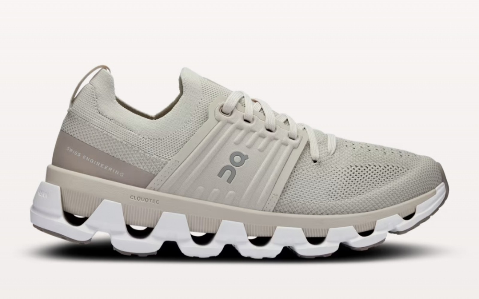 On Cloud cloudswift 3 women's size 9.5 pearl/fog