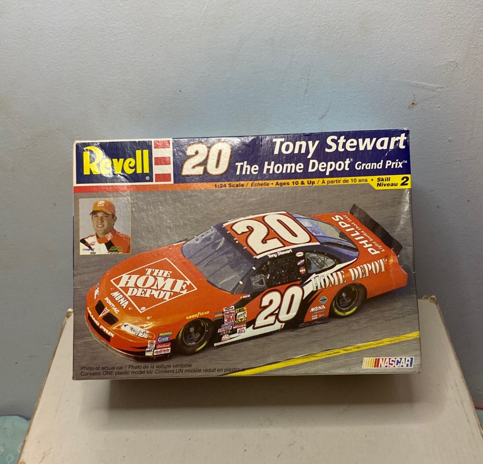 Revell Tony Stewart #20 The Home Depot Grand Prix 1/24 Scale Plastic Model Kit