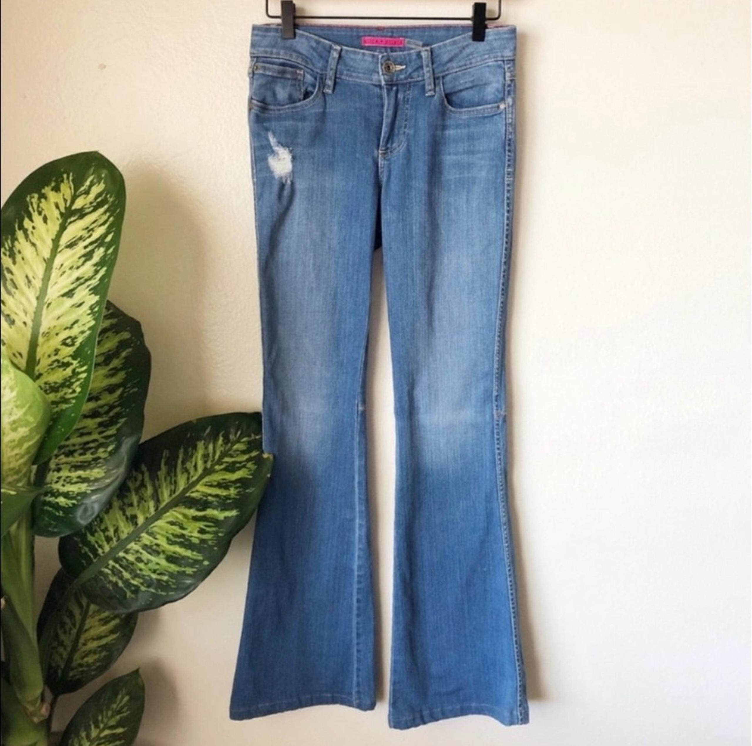 Alice & Olivia Stacey Distressed Jeans