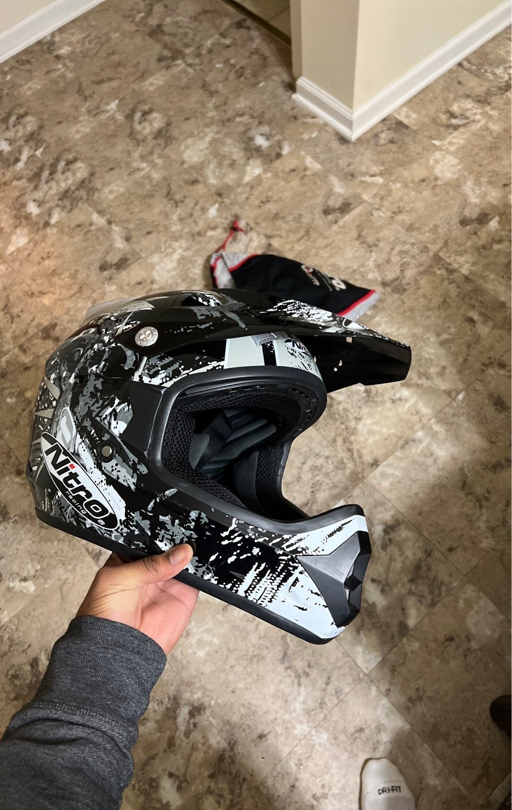 Nitro racing extreme helmet