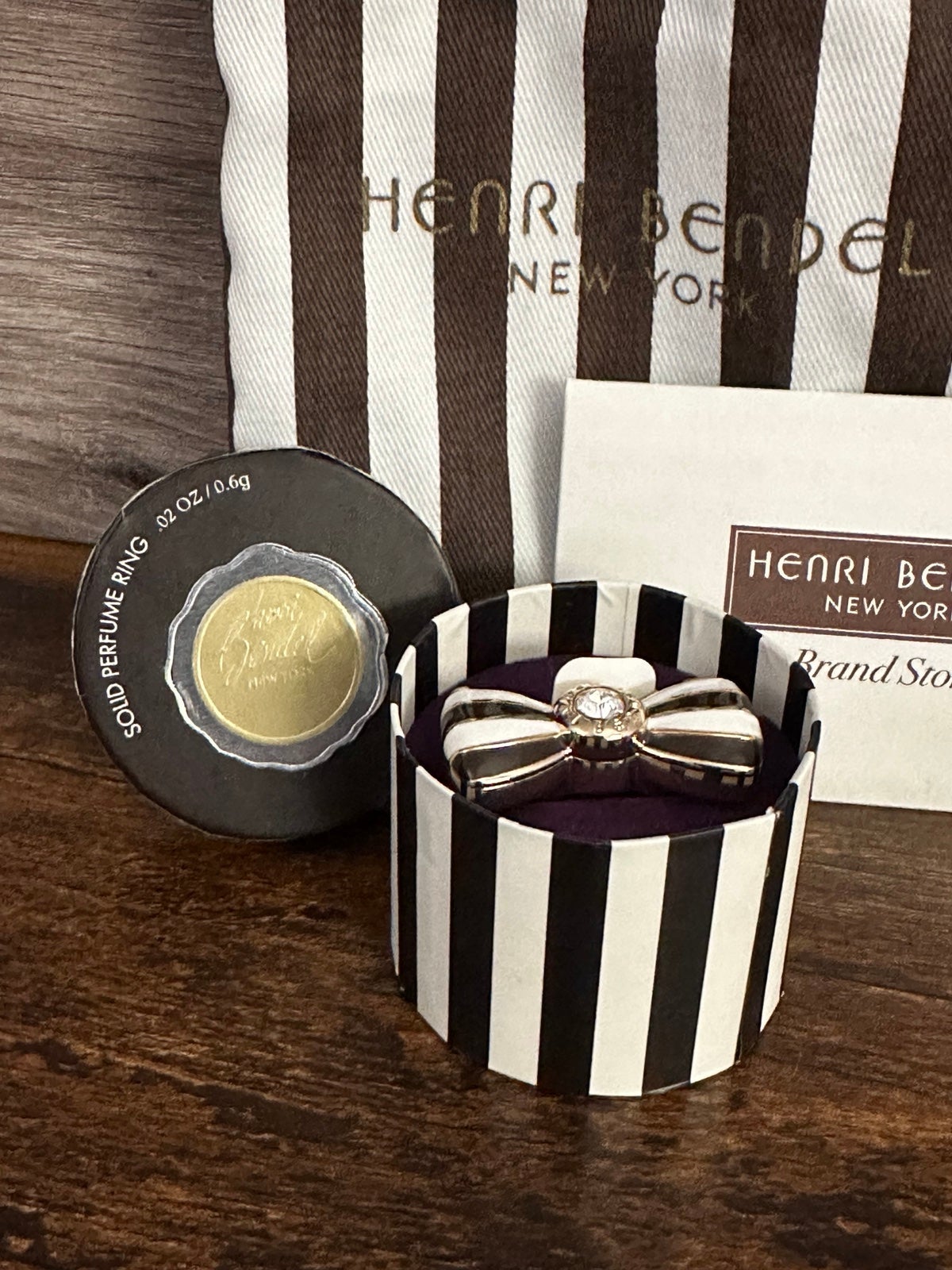 Henri Bendel Ring
