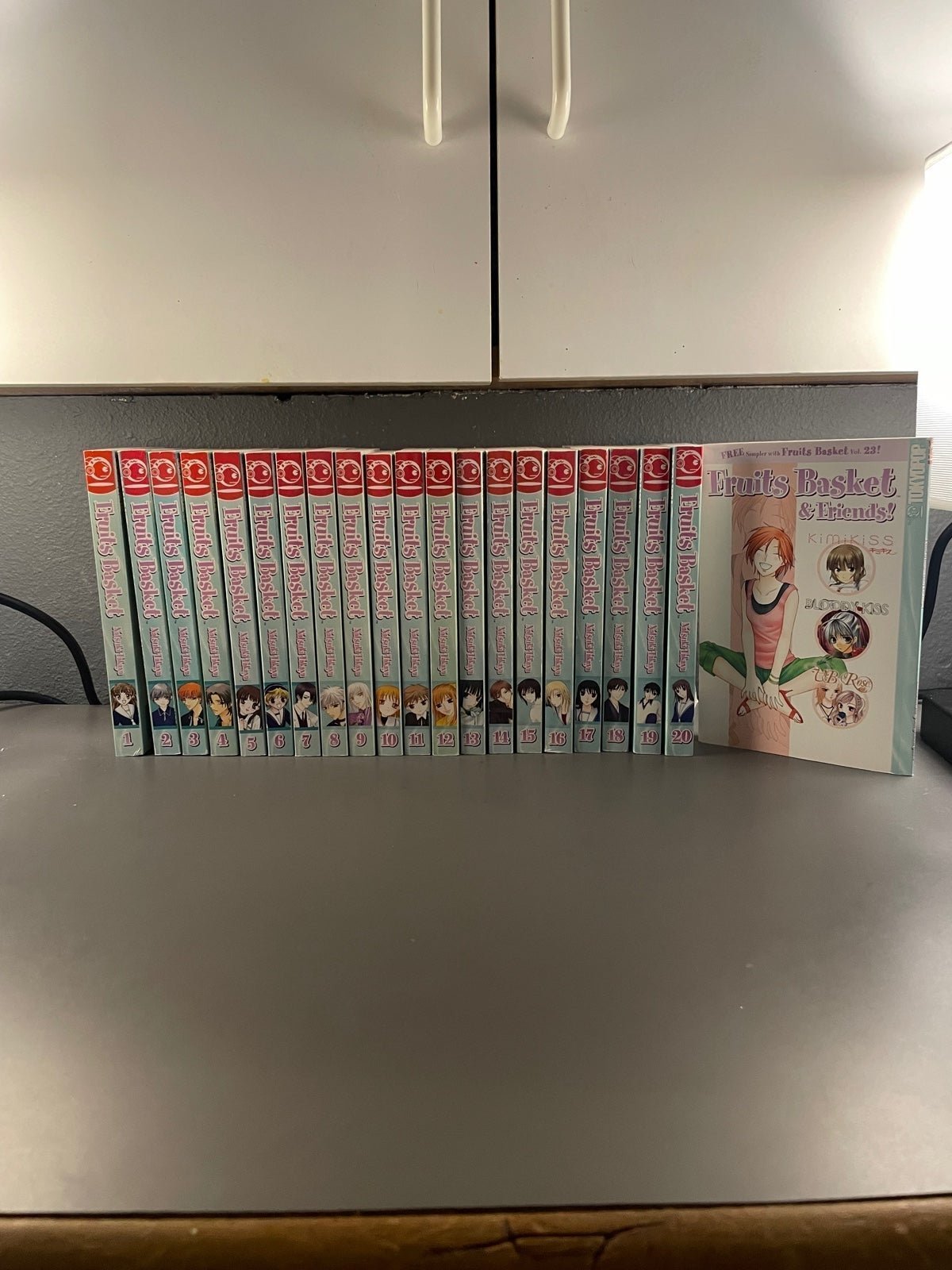 Fruits Basket OOP Manga Complete vol 1-20 + Sampler.