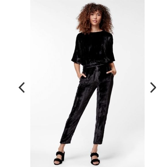 J Brand Marlee Velvet Black Jogger Pant - Size M - NWT!