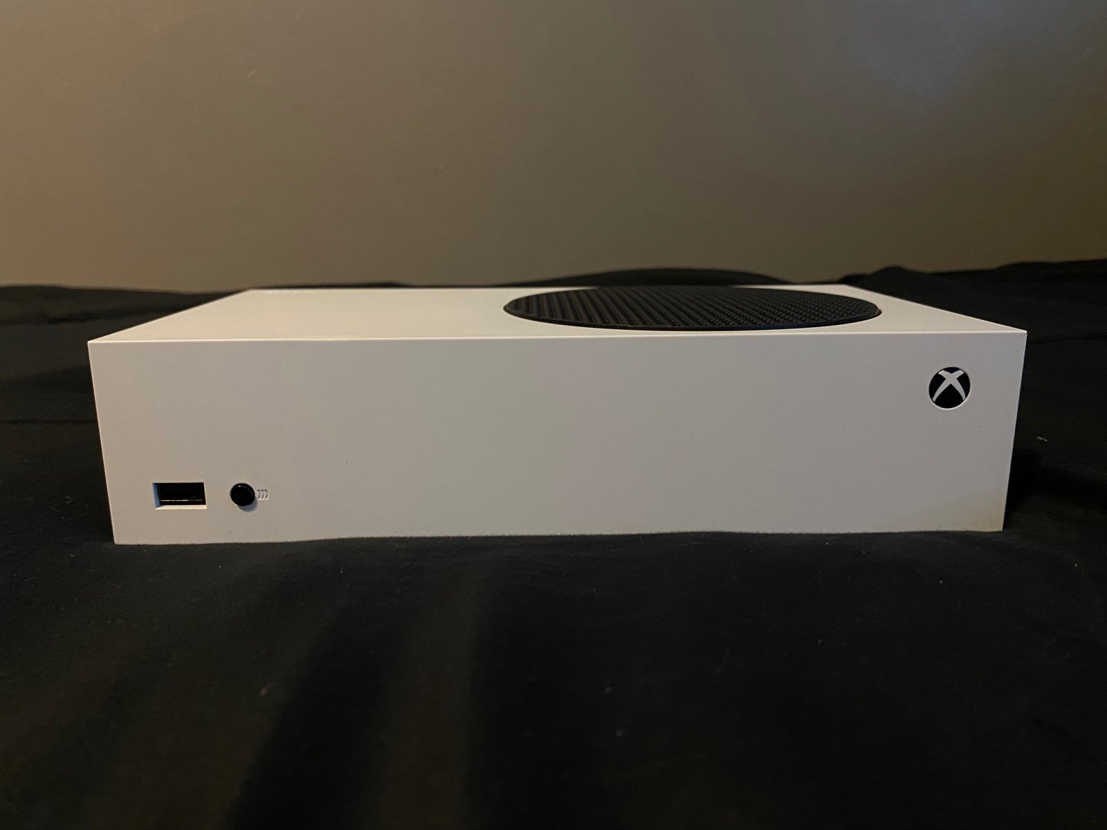 Microsoft Xbox Series S Digital Edition White 500 GB Console