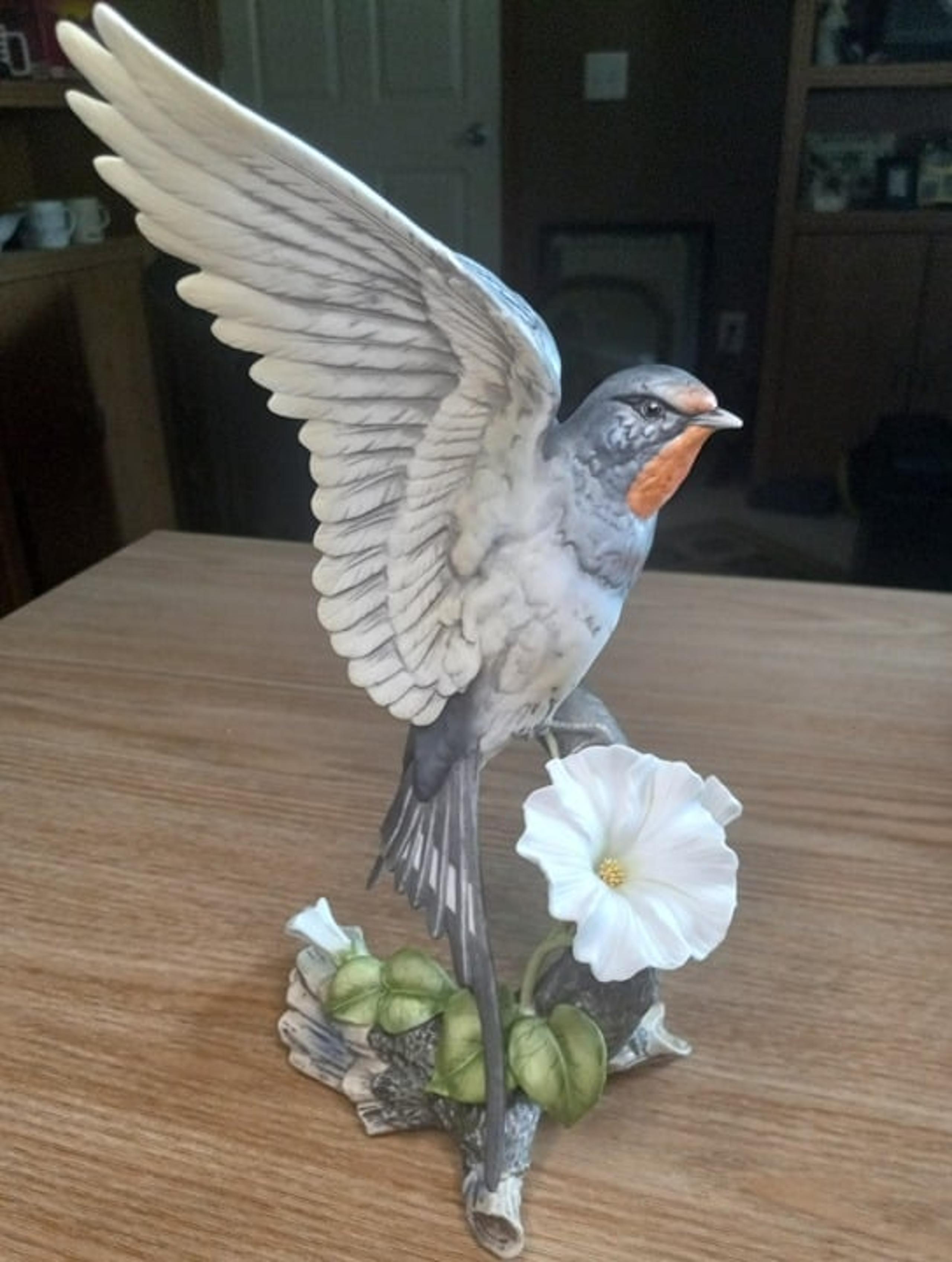 Homco Home Interior Morning Flight American Swallow Classic Porcelain Figurine