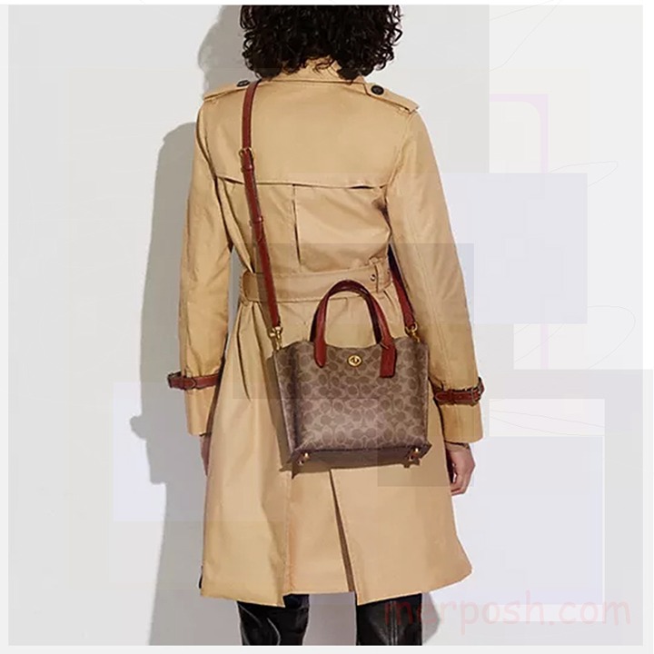 Willow Tote 24 In Signature Canvas