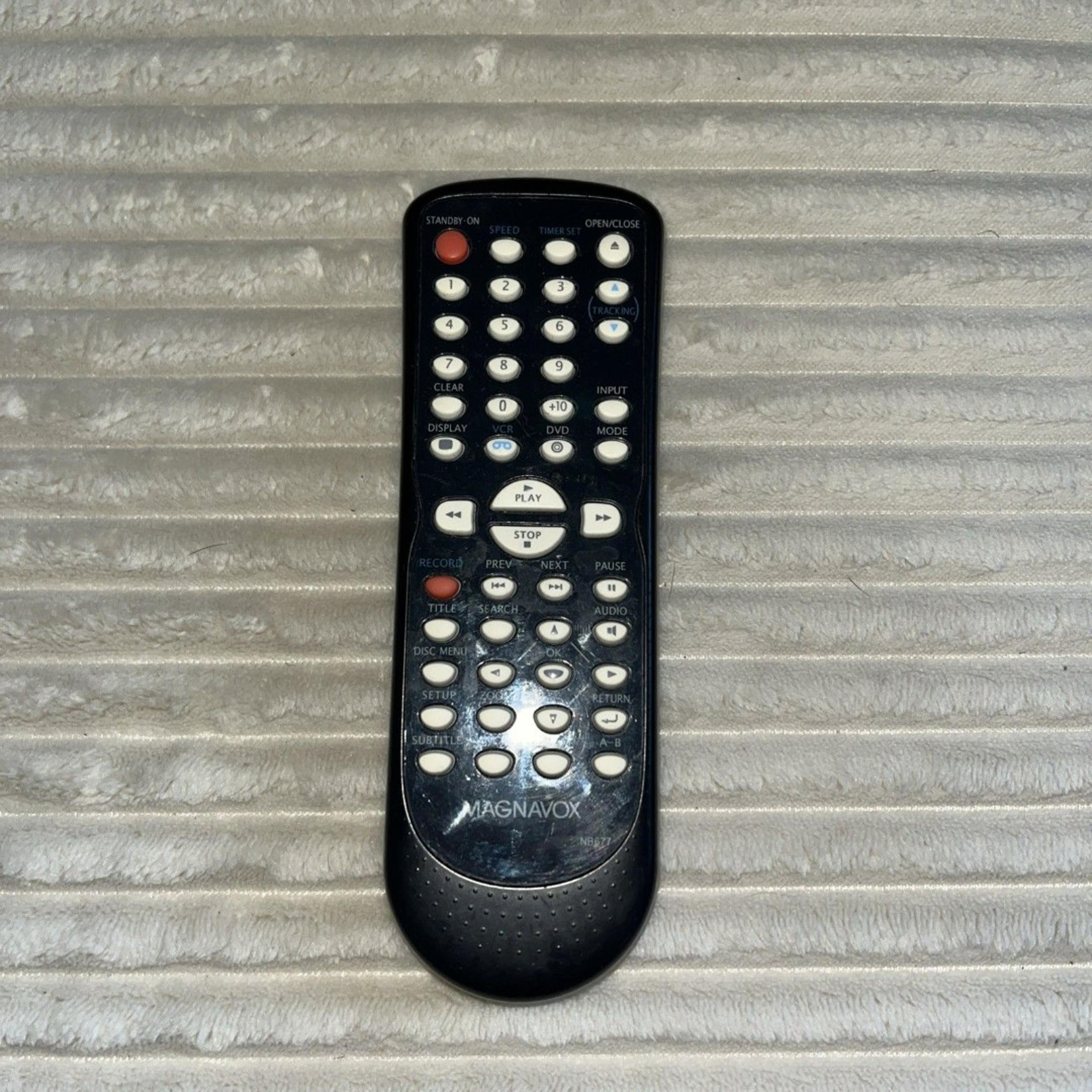 GENUINE OEM ORIGINAL MAGNAVOX DVD PLAYER REMOTE CONTROL NB677