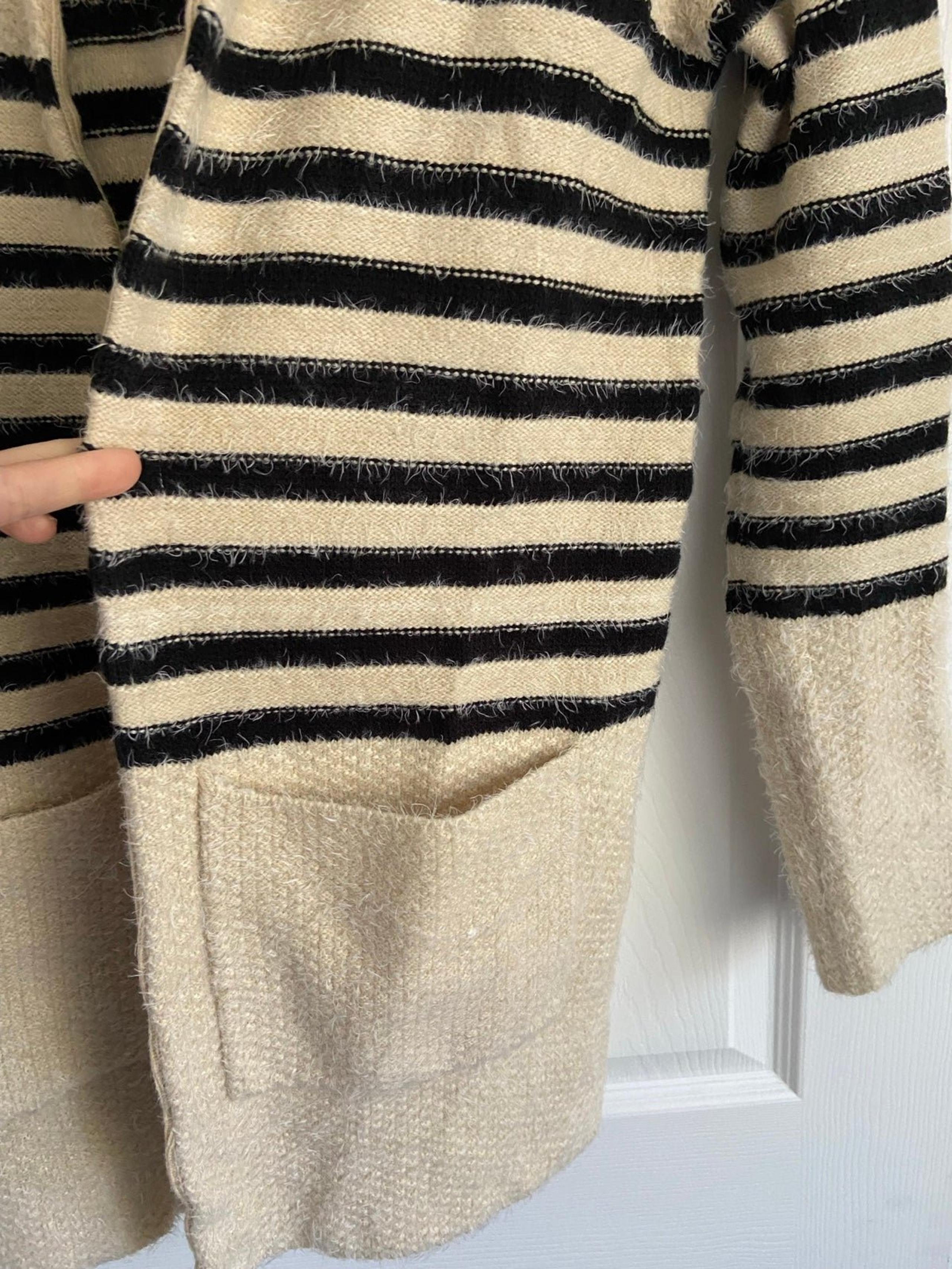 EUC Ya Los Angeles cardigan sweater (Medium)