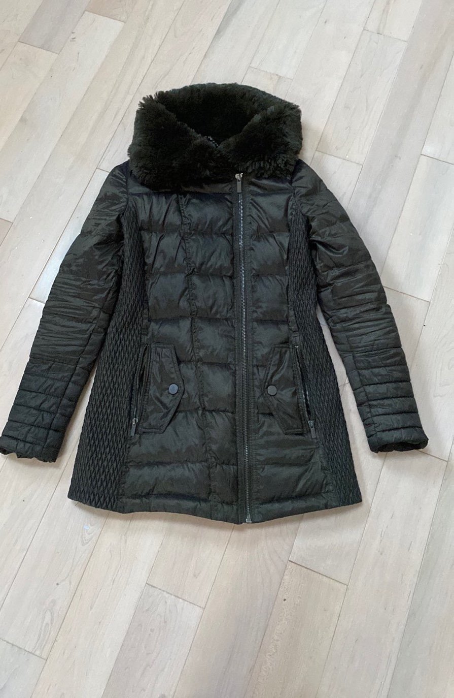 bcbgmaxazria green parka jacket s