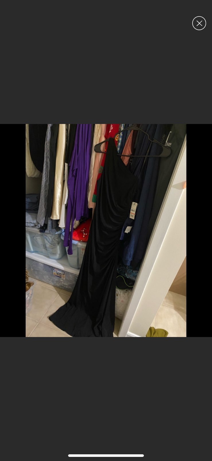 Laundry gown