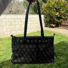Dooney & Bourke bag