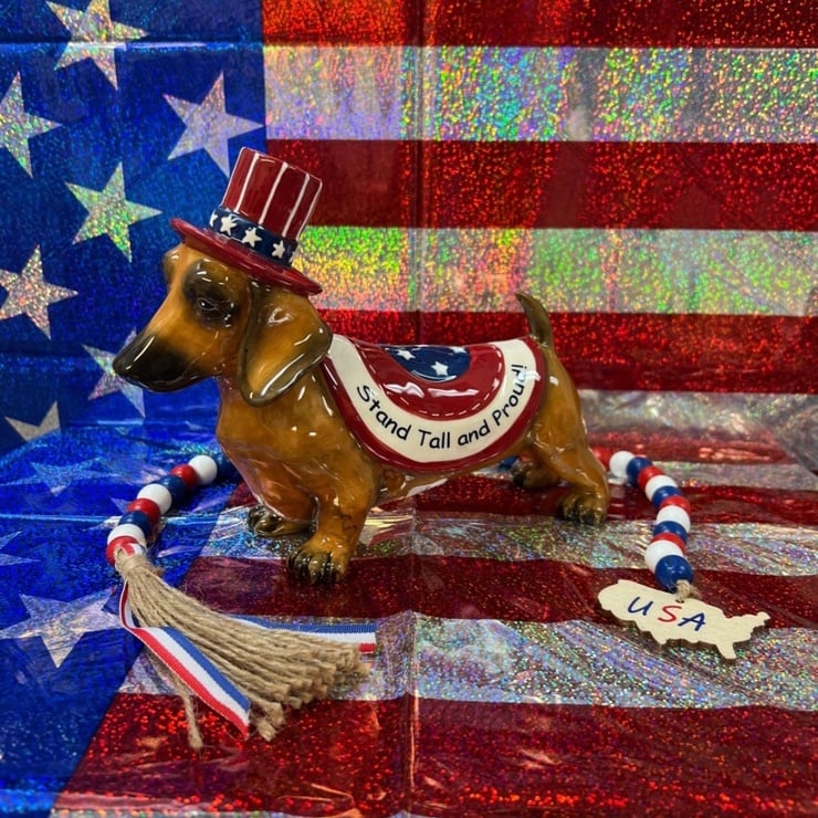 Blue sky clayworks Stand Tall And Proud Dachshund