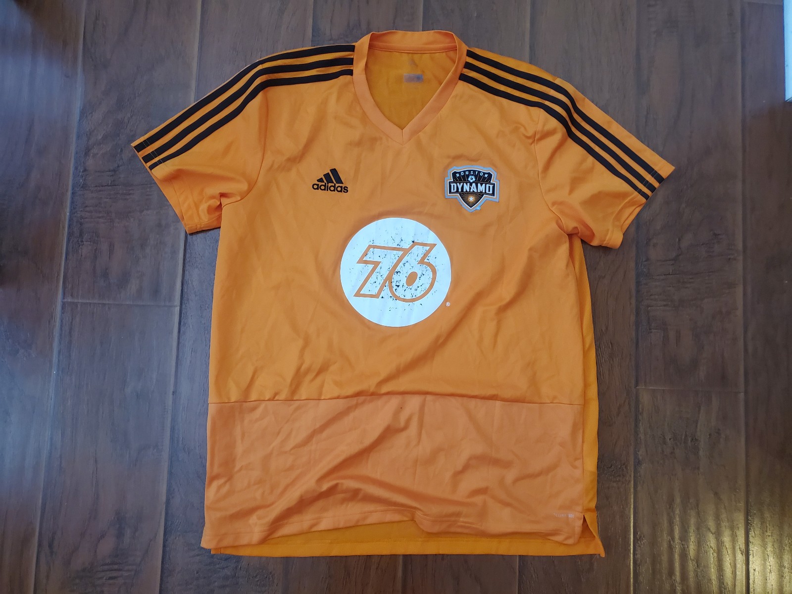 Houston Dynamo Team Issued Bundle