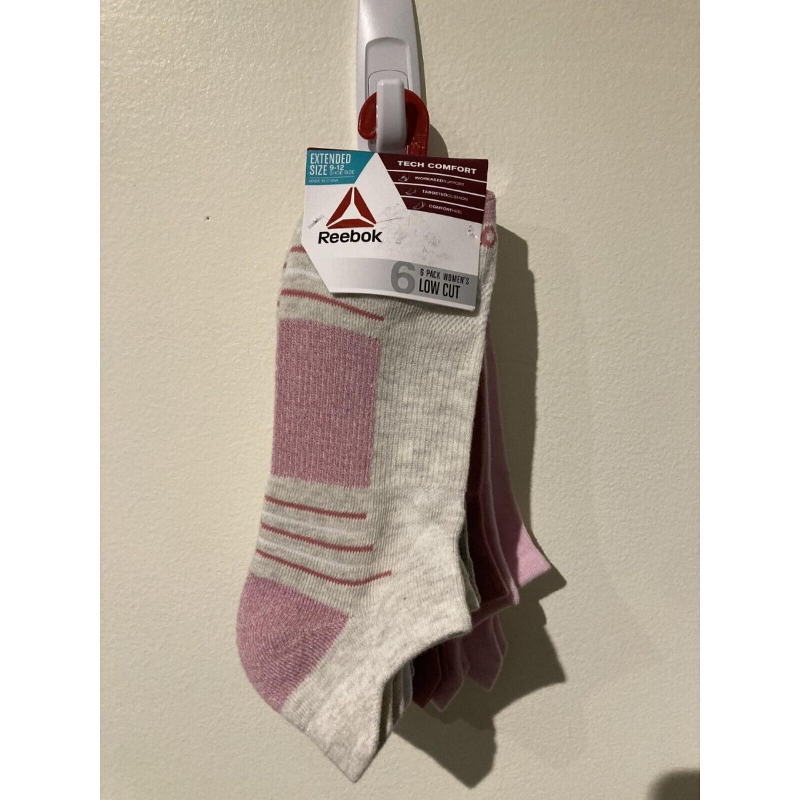NWT Reebok Women's Low Cut Socks Extended Size 9-12 Pink, Gray, White - 6 Pack