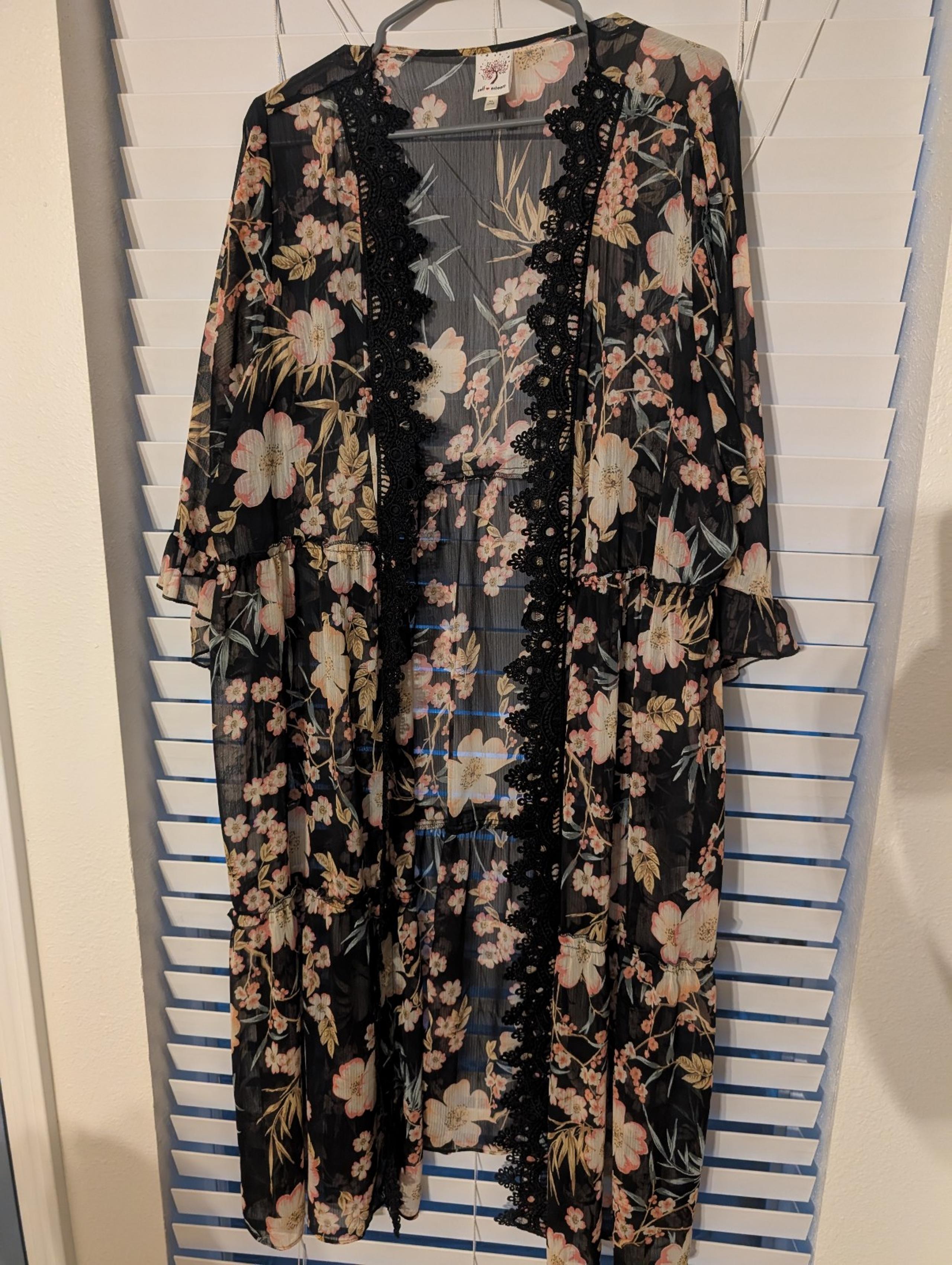 Floral duster/Kimono XL