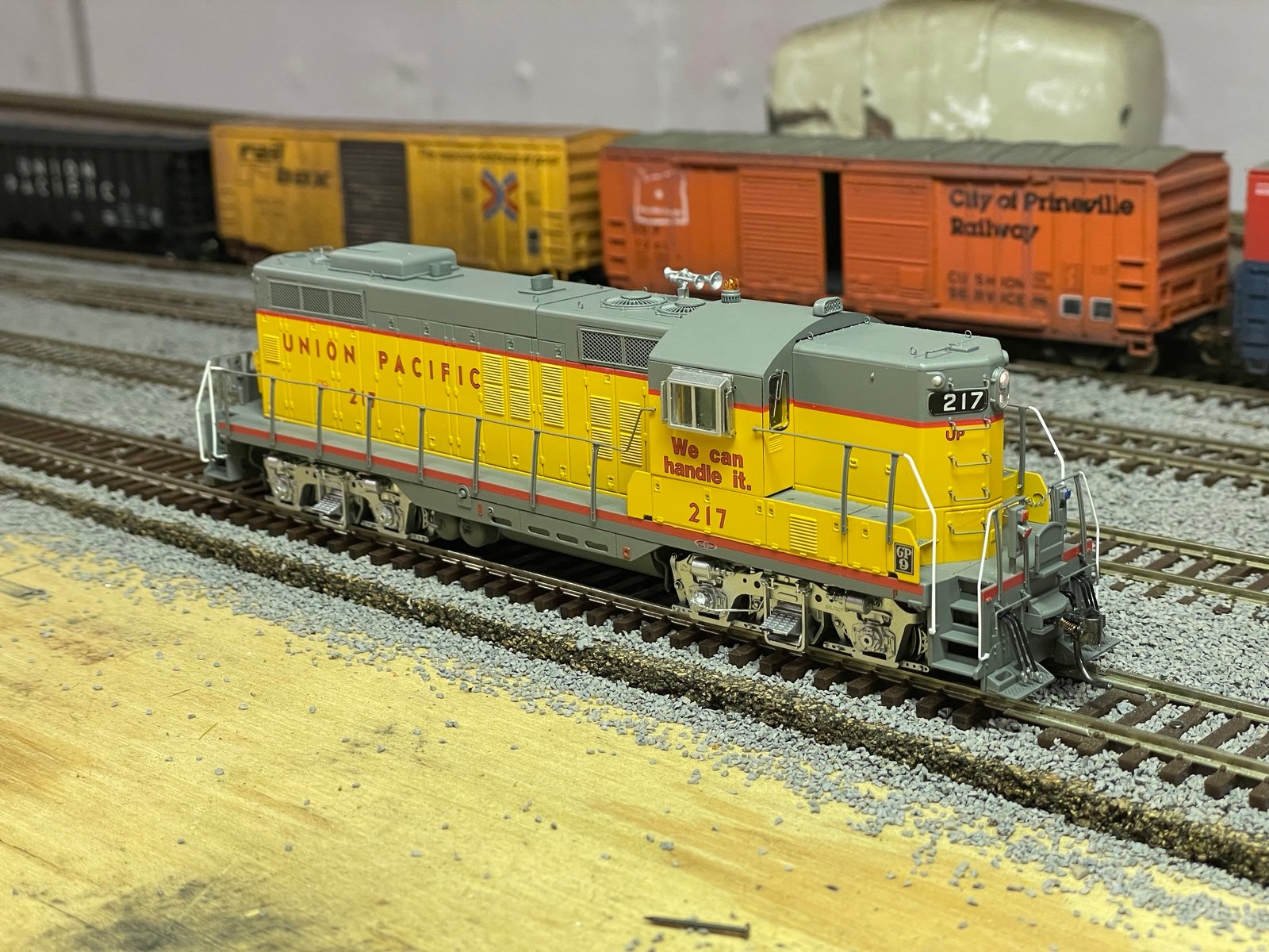 Athearn Genesis UP GP9 DCC & Sound