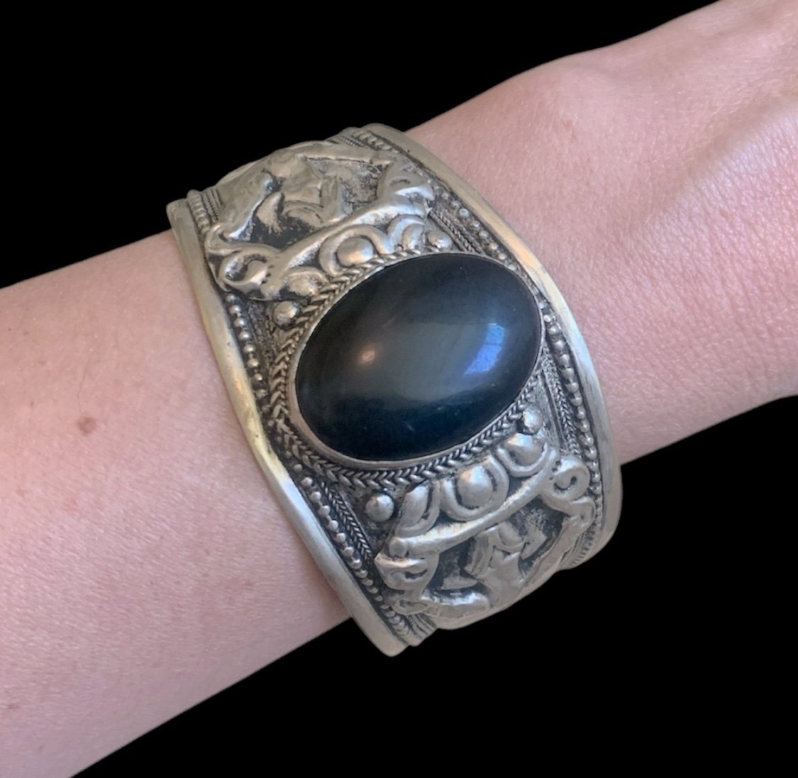 Black Onyx Cuff Bracelet