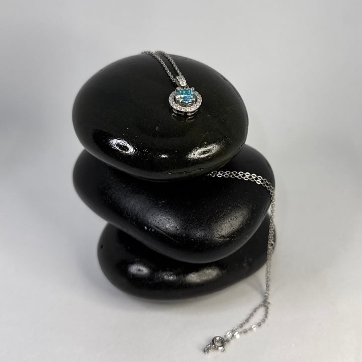Moissanite Pendant