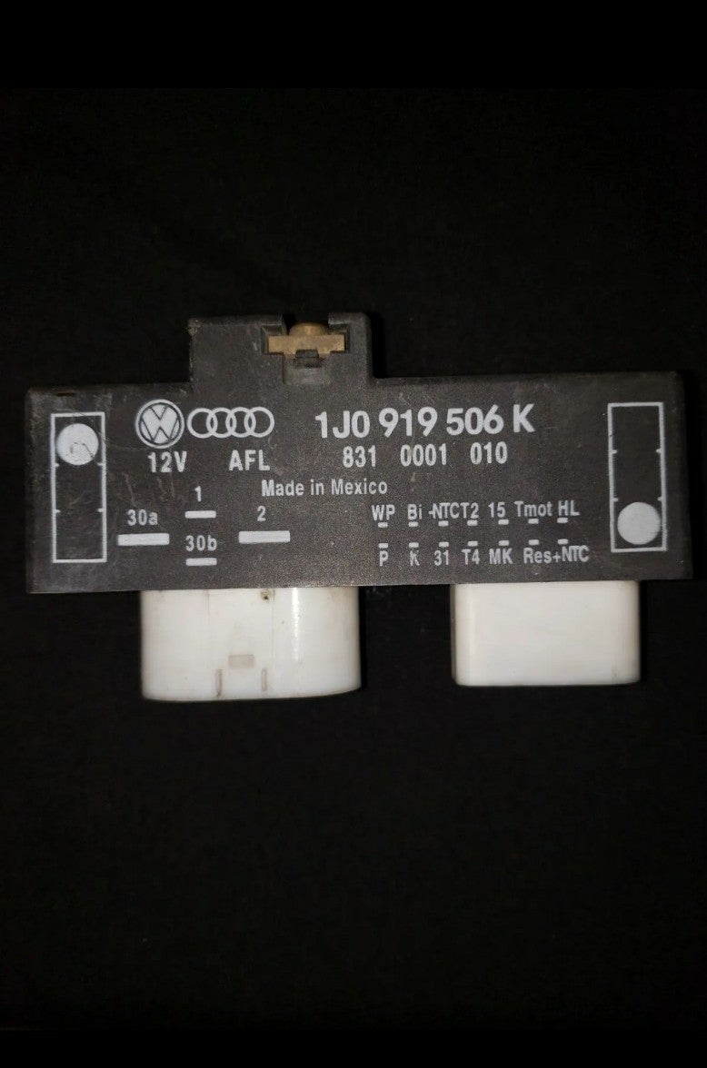 Genuine Audi/Volkswagen Aux Fan Control Module 1J0919506K