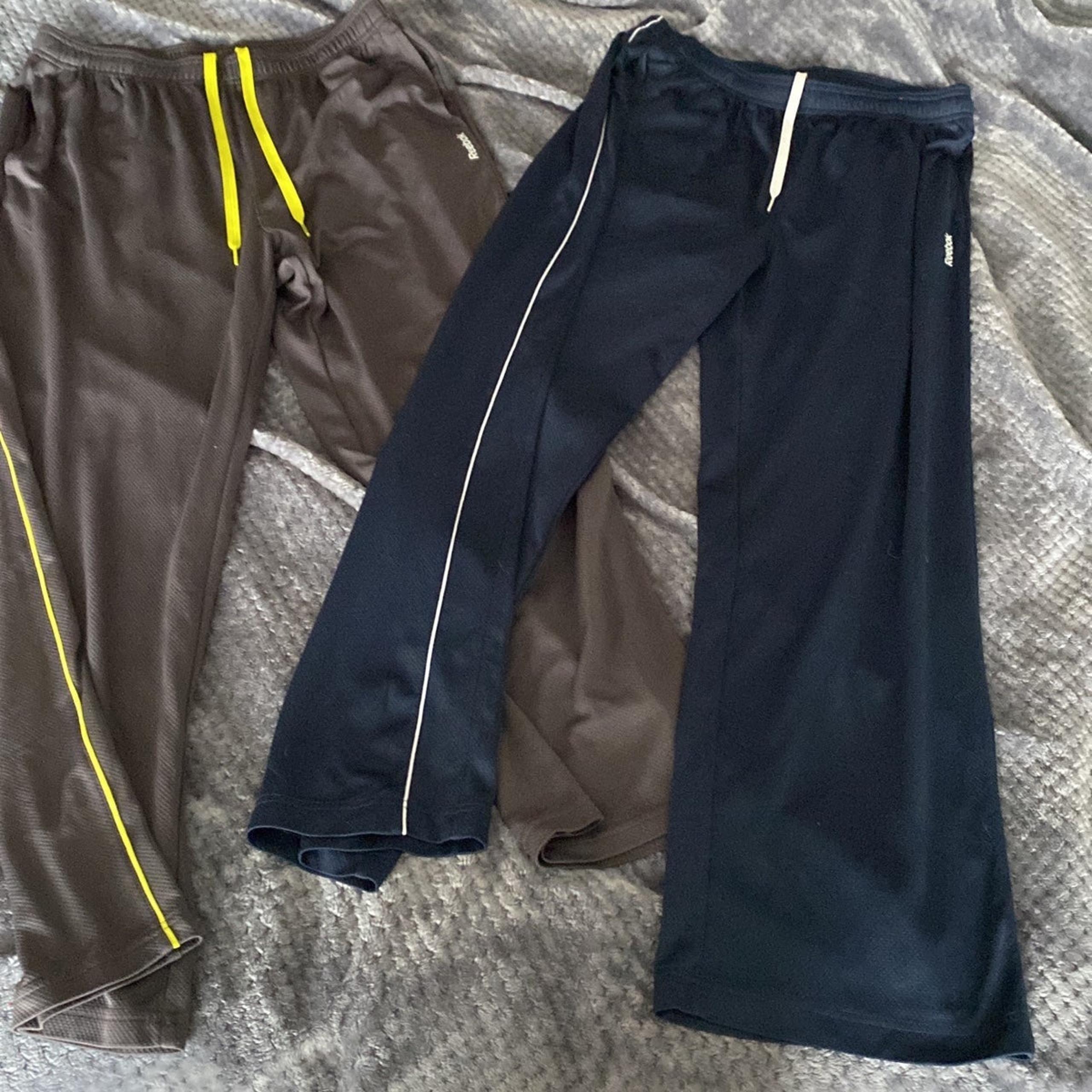 2 pair bundle EC mens szL Reebok grey and yellow and navy and white mesh pants