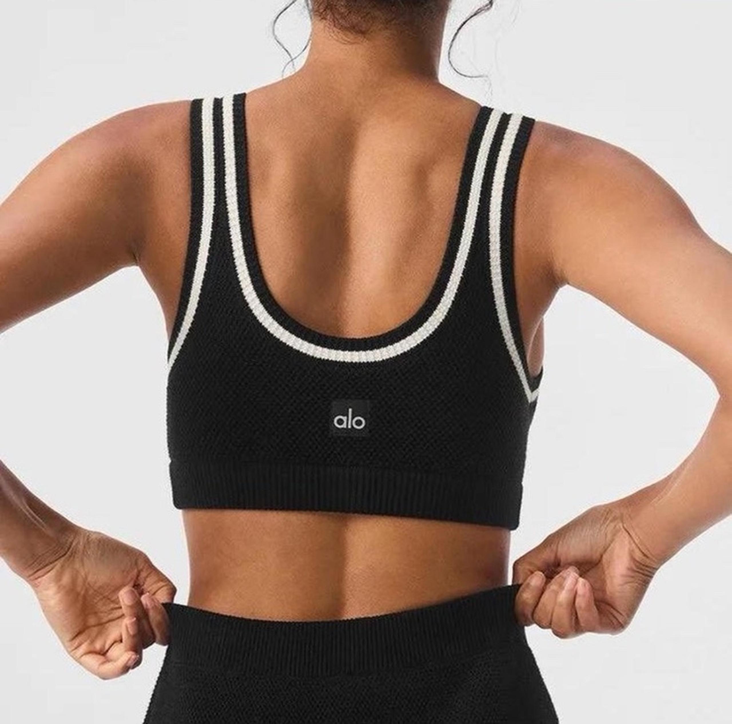 Alo Yoga Tennis Club Knit Bra – Size S