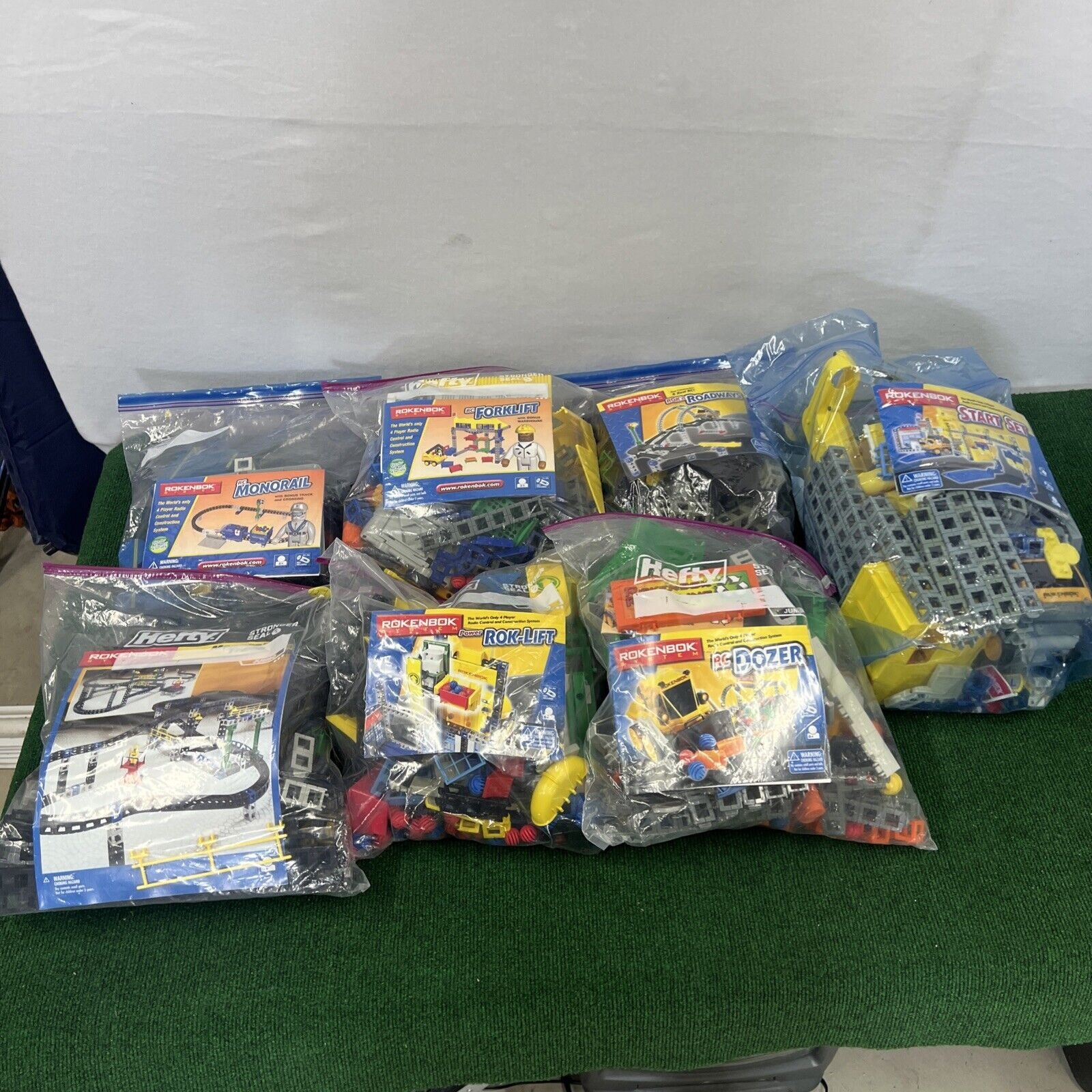 Rokenbok Mixed LOT RC Loader Monorail Vehicles Figures Track Crane