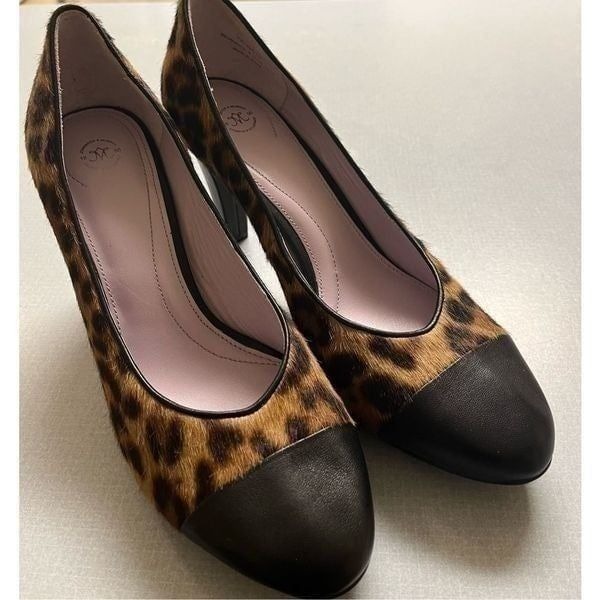 Johnston & Murphy calf hair pumps sz 9.5