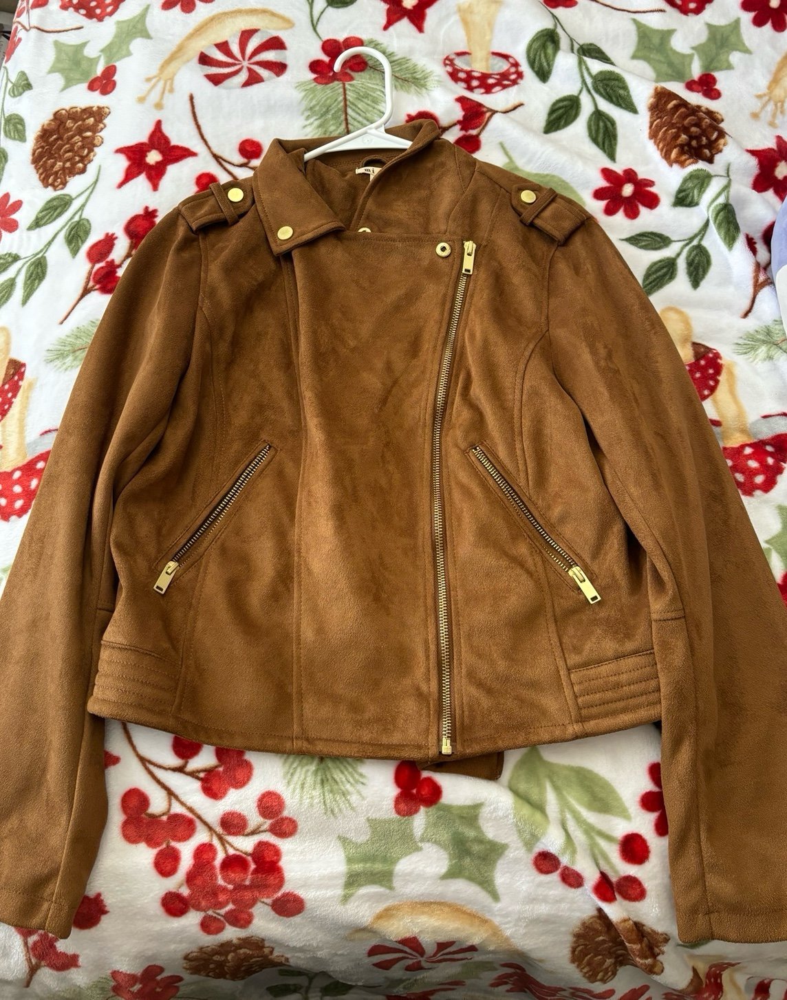 Like new Francesca’s Miami brown faux suede biker jacket