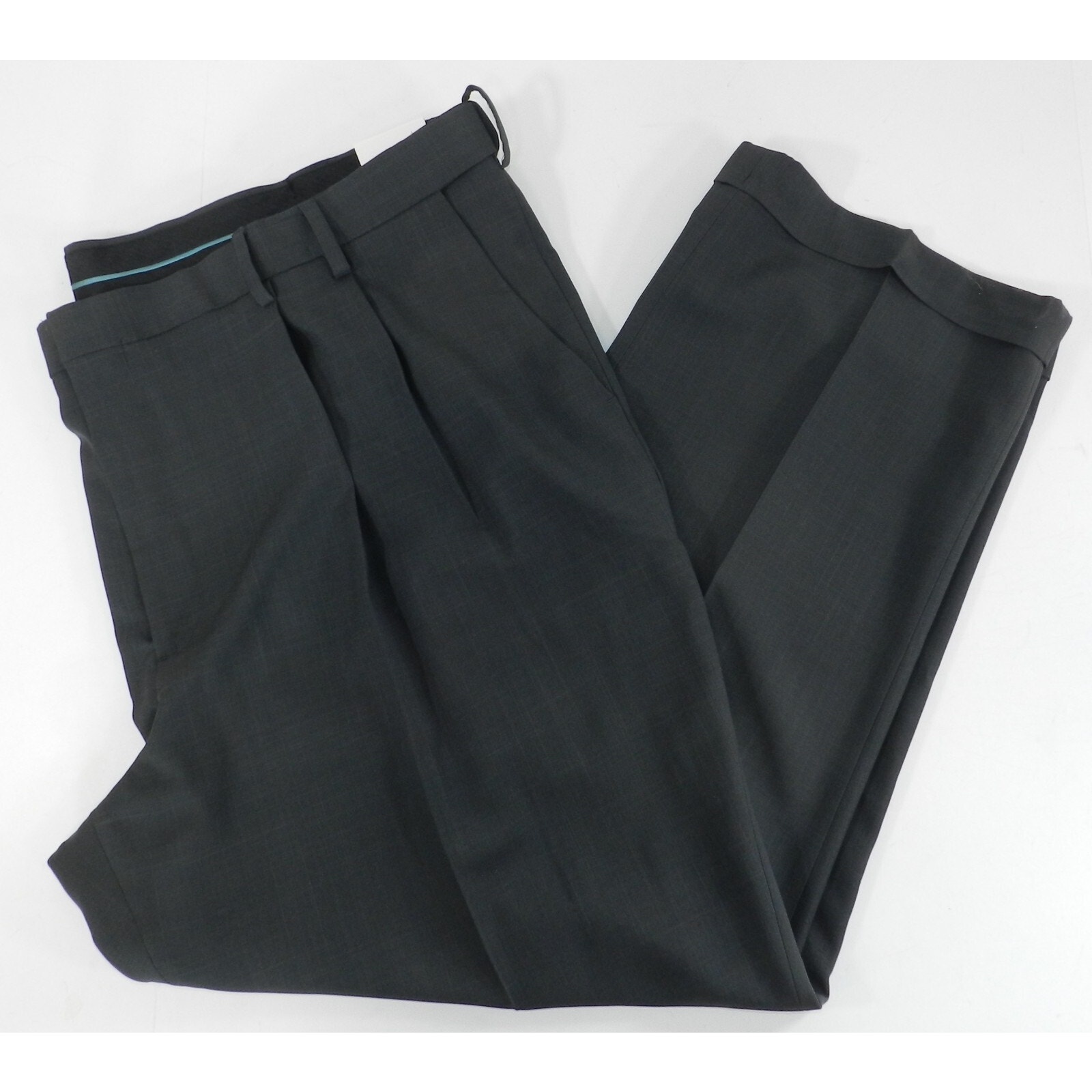 VAN HEUSEN pants Size 48 X 30 Wrinkle Resistant Pleated flexi waist NWT (nn47)