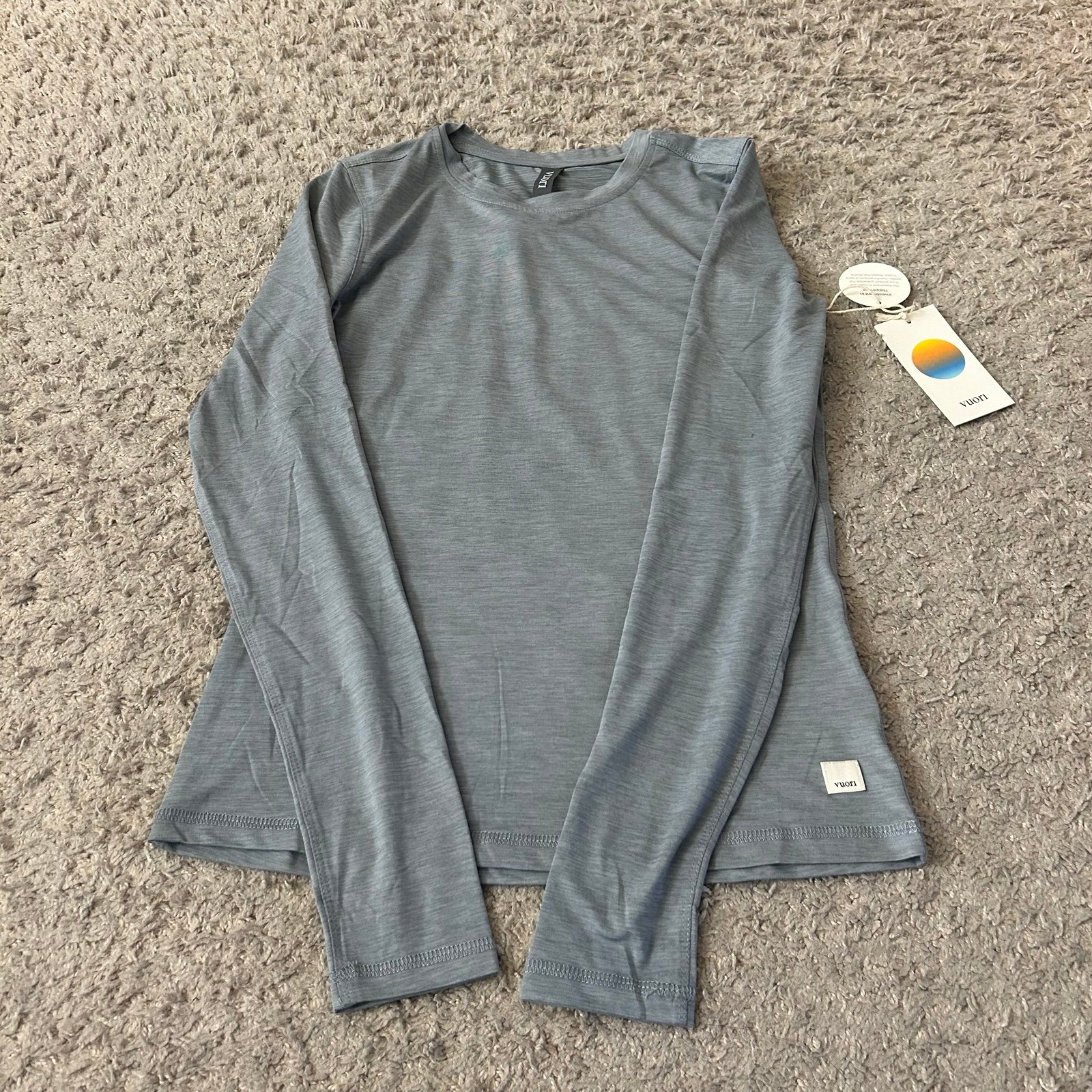 Women’s Vuori Clothing Lux Crew Long Sleeve T-Shirt