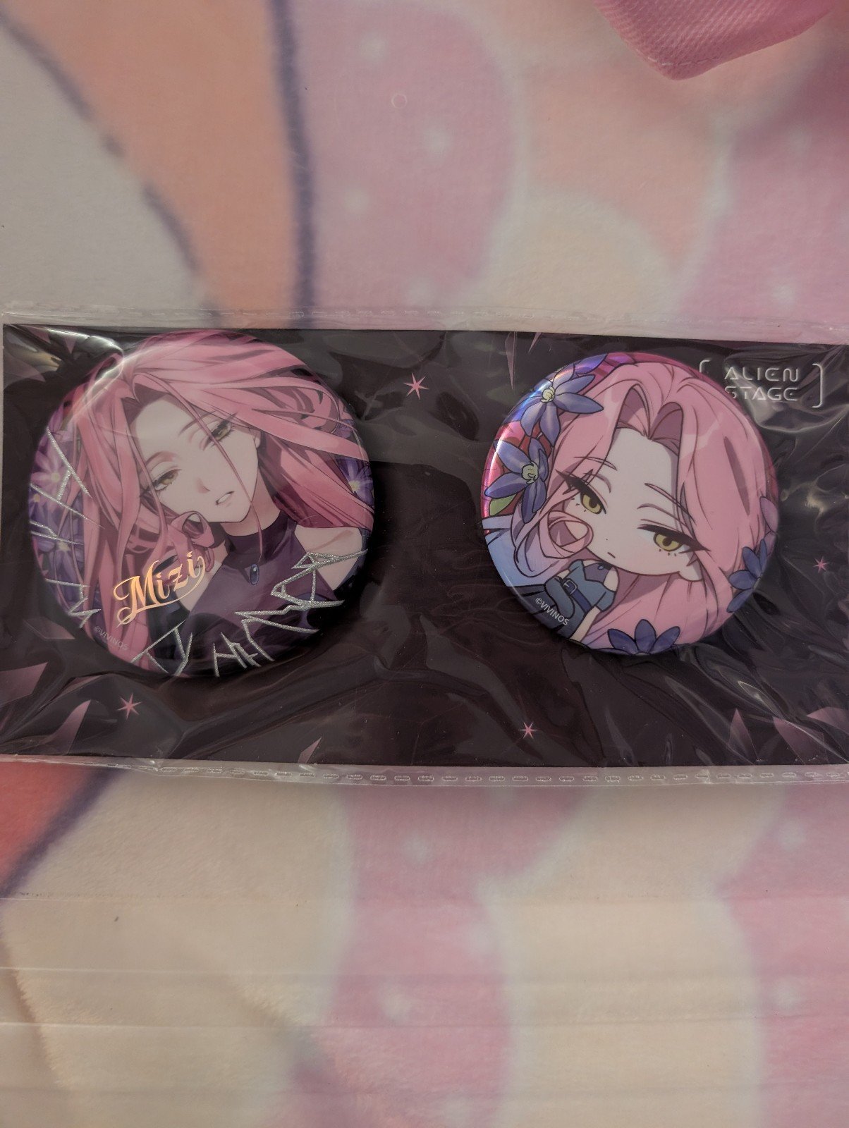 Alien Stage drowning in bloom button Badge mizi
