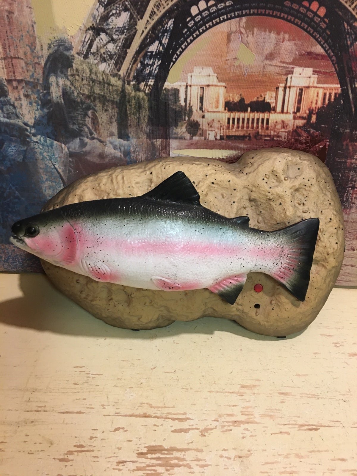Vintage 1999 Travis The Singing Trout Gemmy Motion Activated