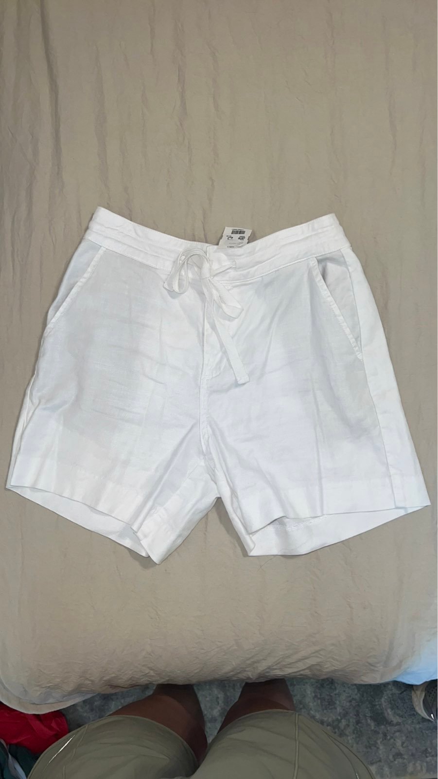 NWT Level 99 white linen shorts