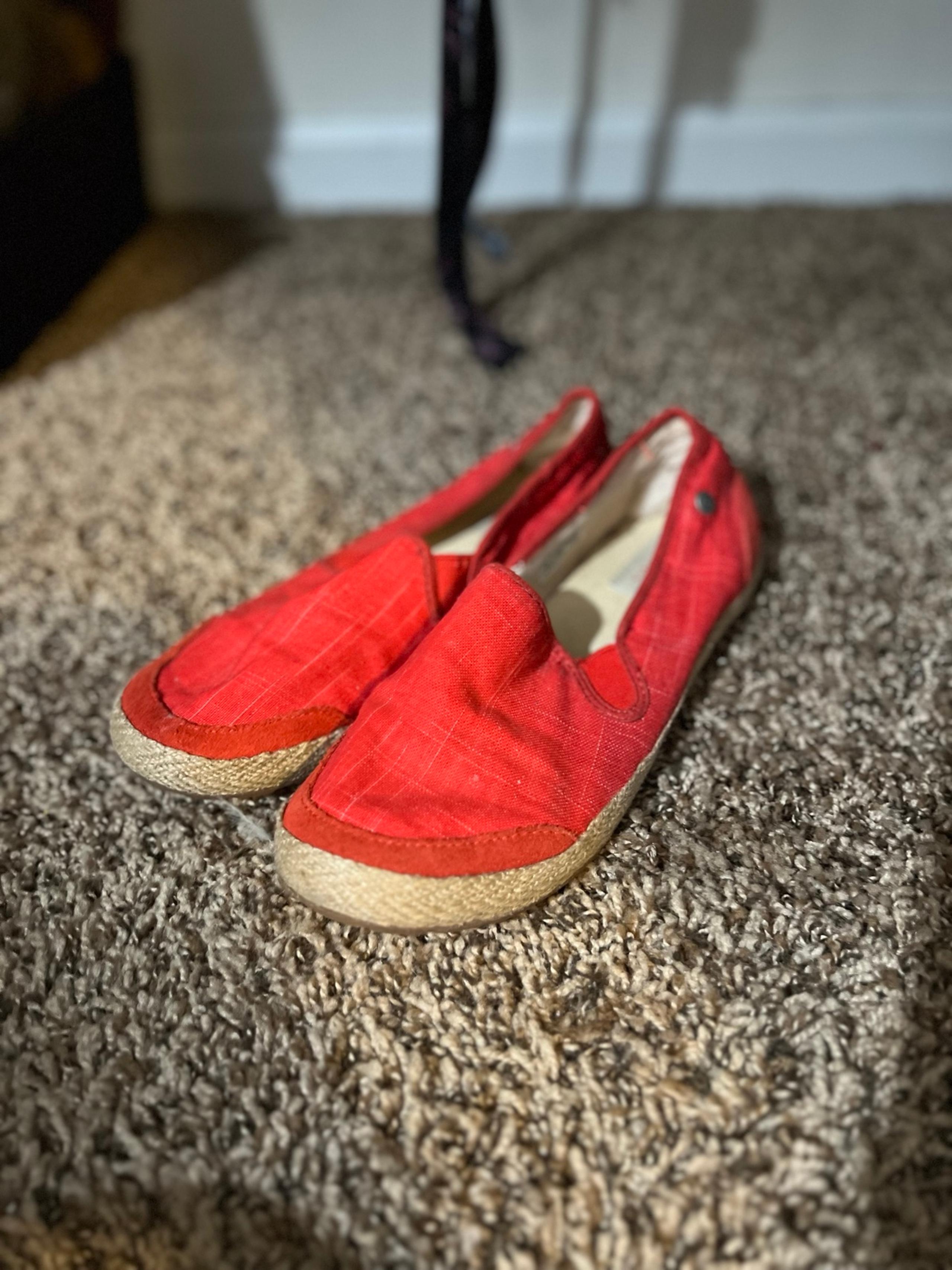 Ugg Australia Delizah Espadrille Loafer Shoes Red Tan Leather Slip Size 7.5