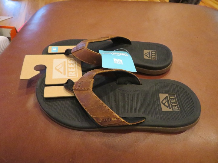 NWT Mens Reef Santa Ana Flip Flops, 12