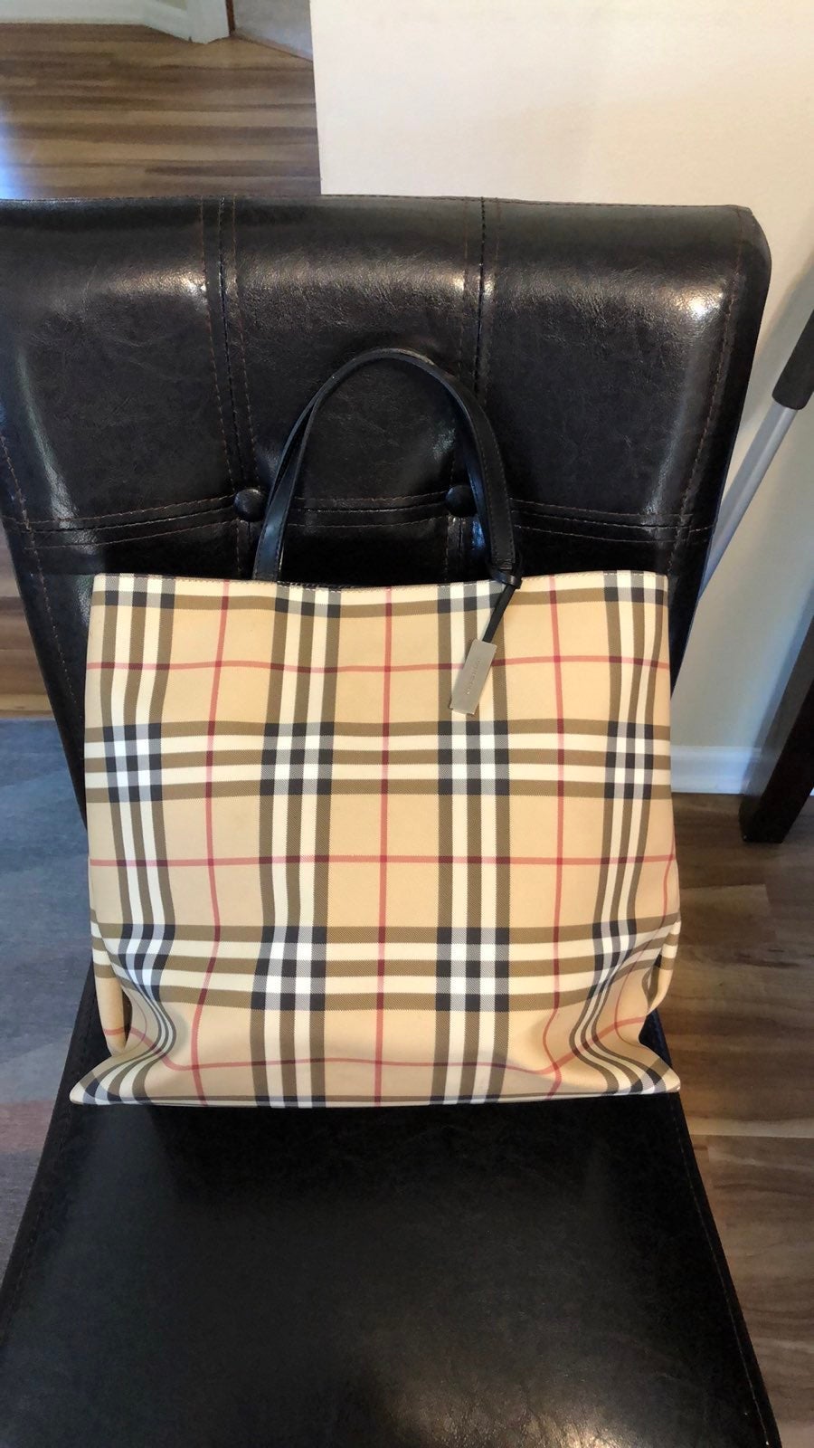 Burberry tote