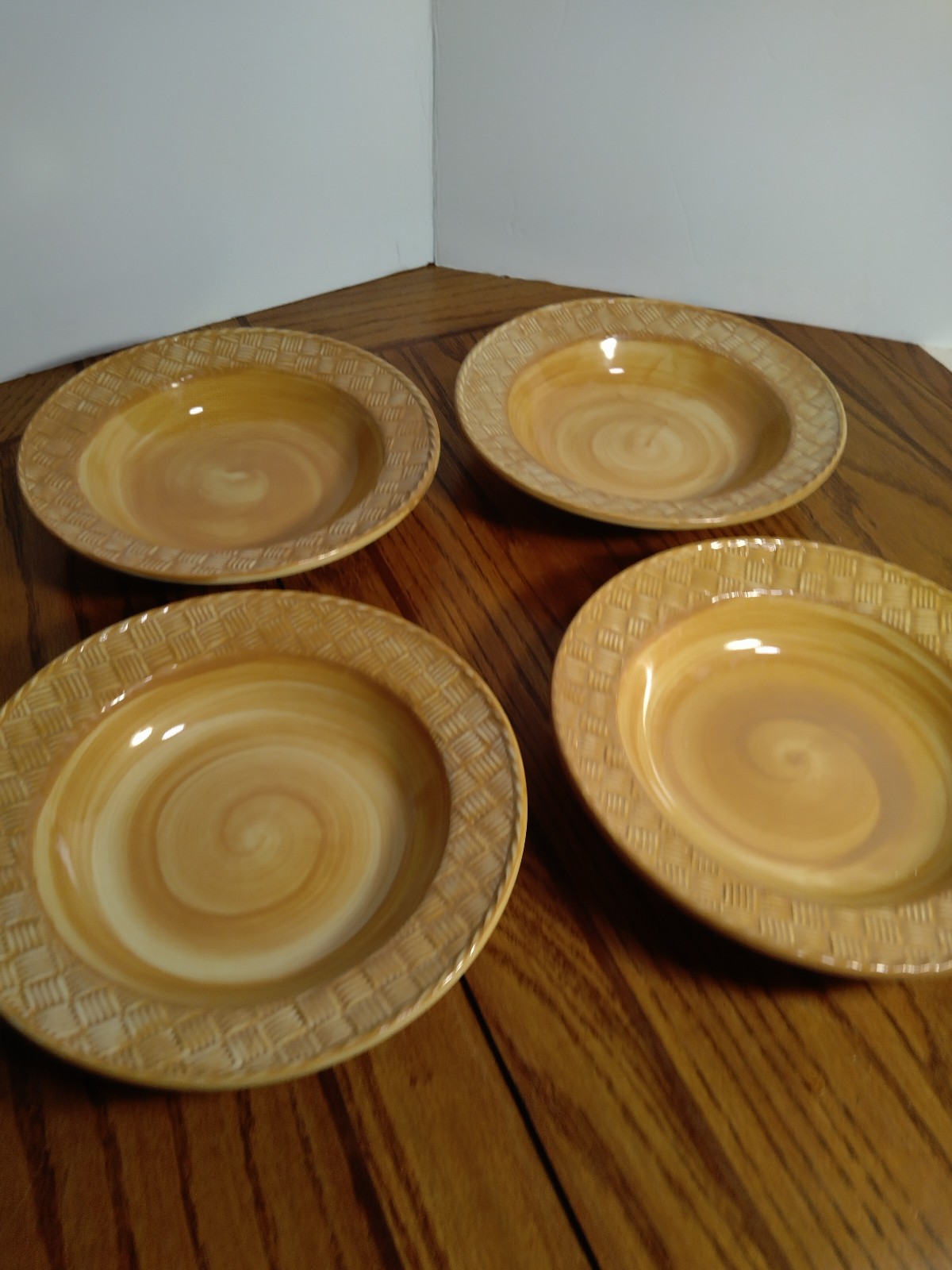 Gart Stone USA, 4 coupe soup bowls