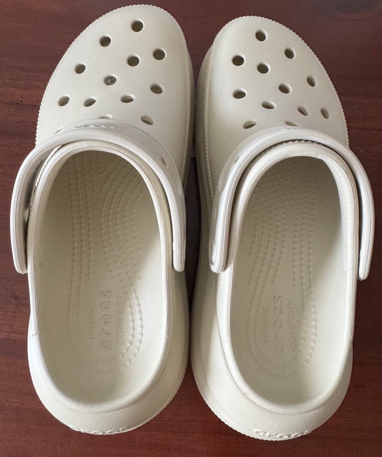 Crocs Classic Crush Clog Beige size 9