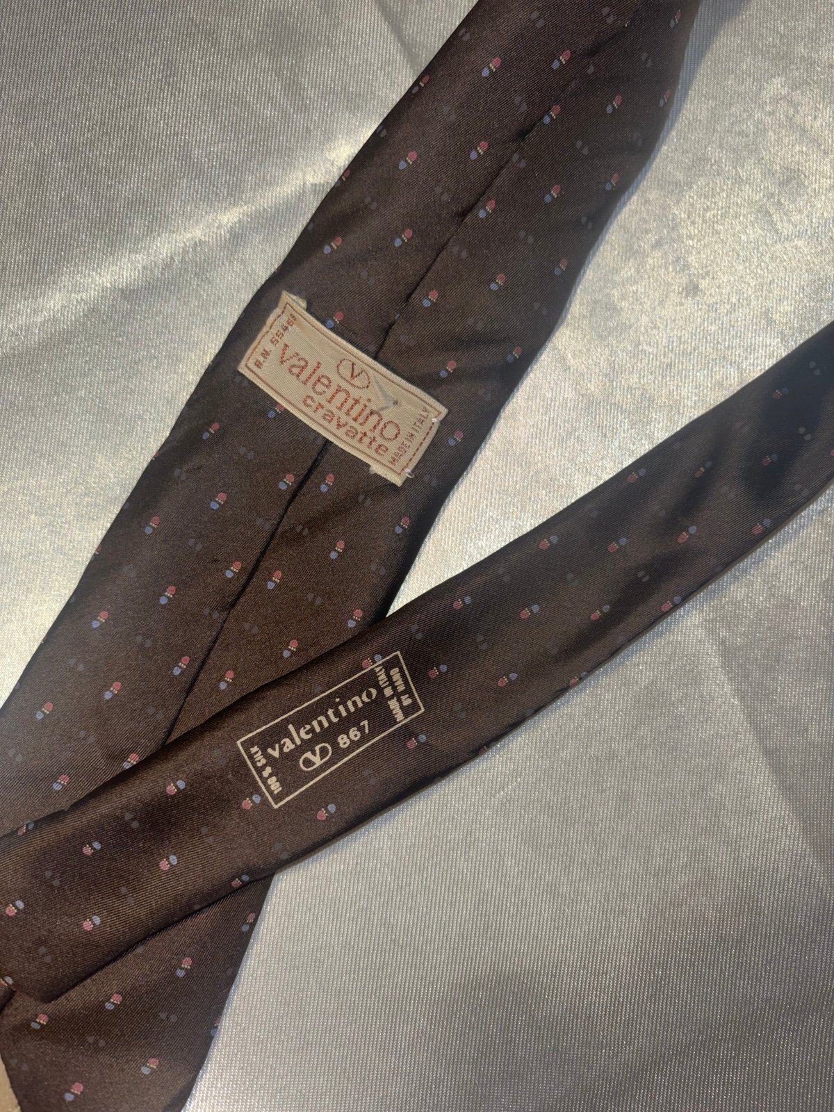 Vintage Valentino 100%silk tie
