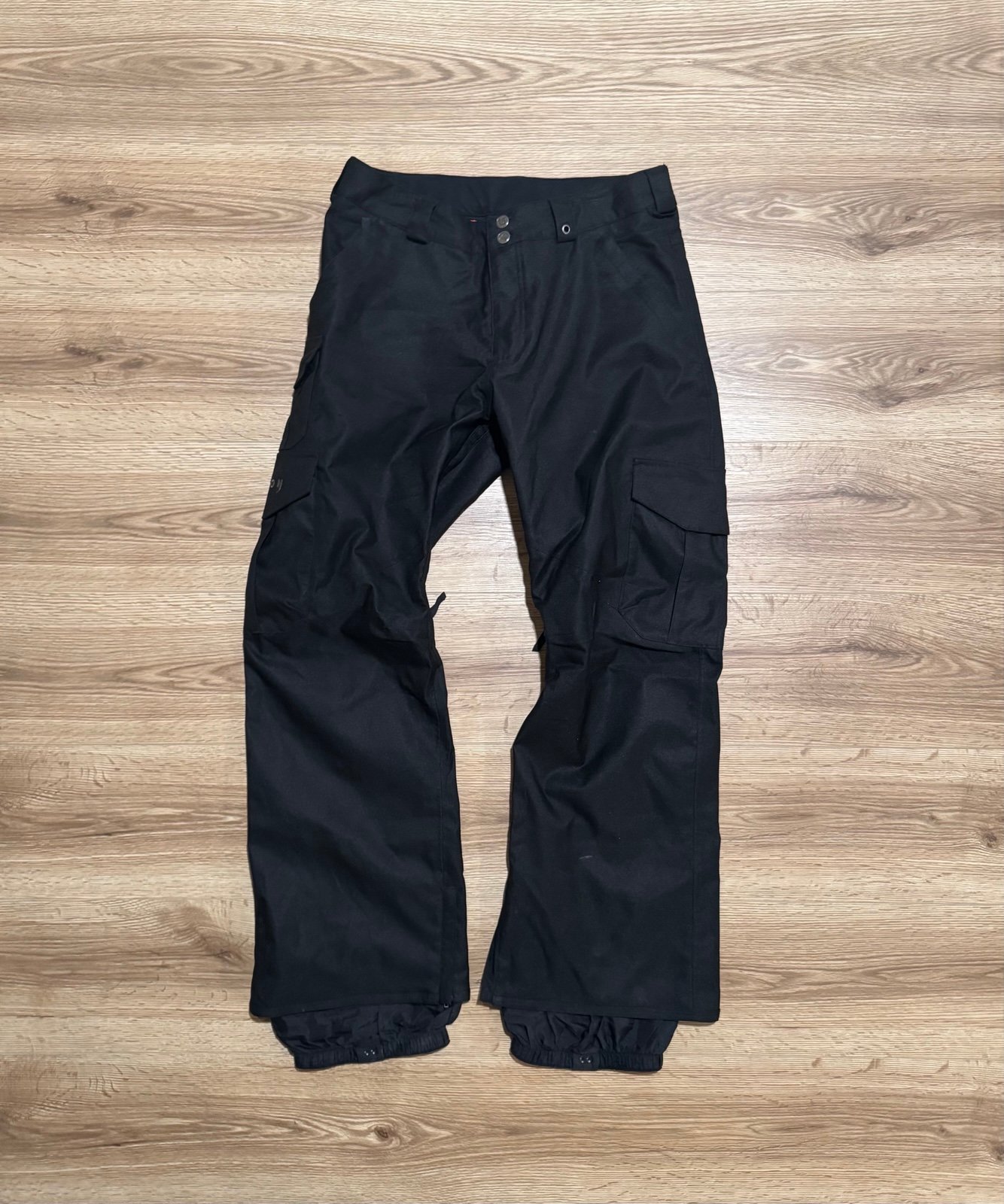 Burton Snow Pants *LIKE NEW CONDITION*
