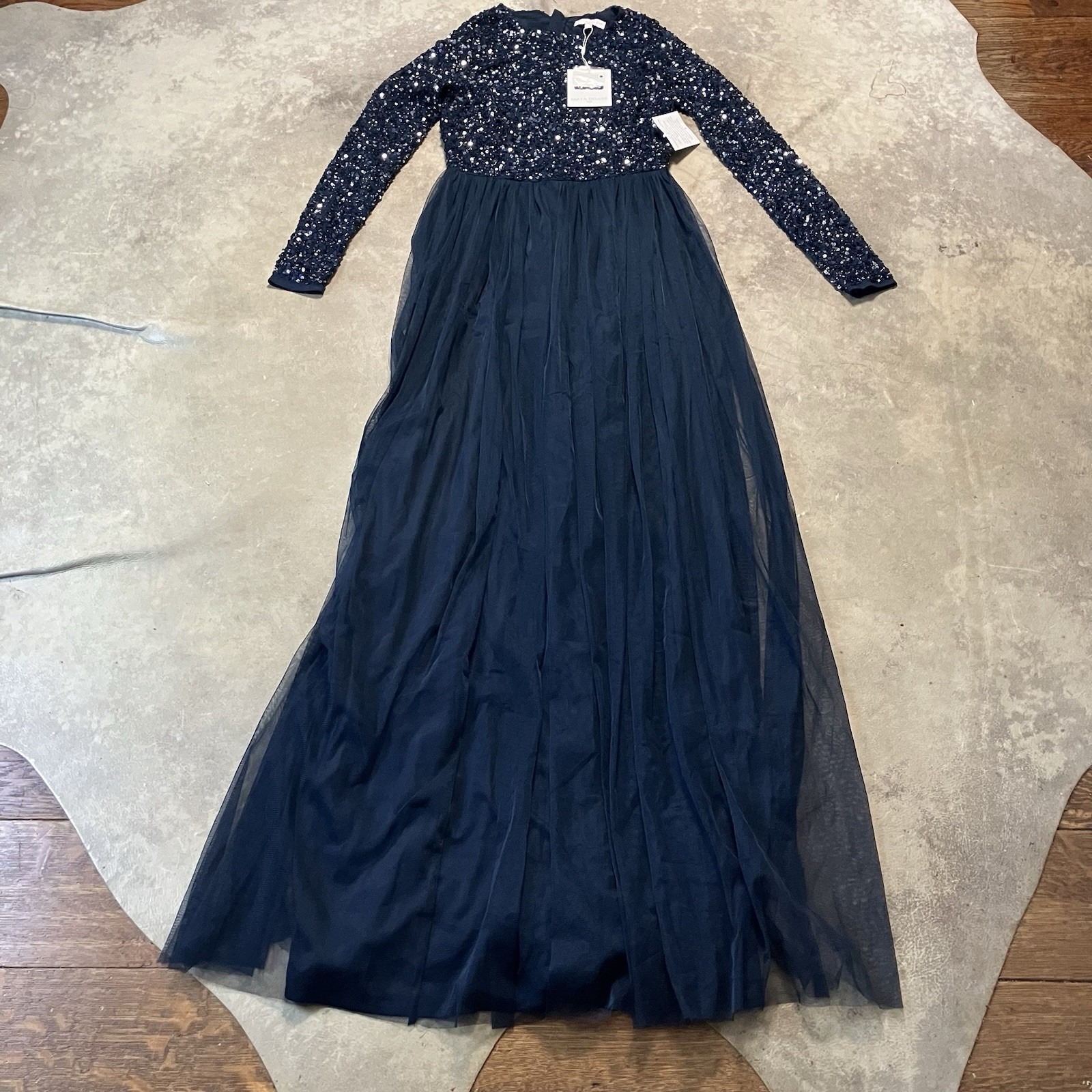 Maya Deluxe Bridesmaid Dress Women Size 6 Navy Blue Embellished Long Sleeve Maxi