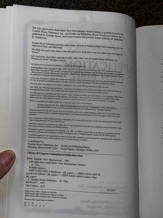 Life Application Study Bible 1997 NIV New International Version Tyndale HARDBACK - detail