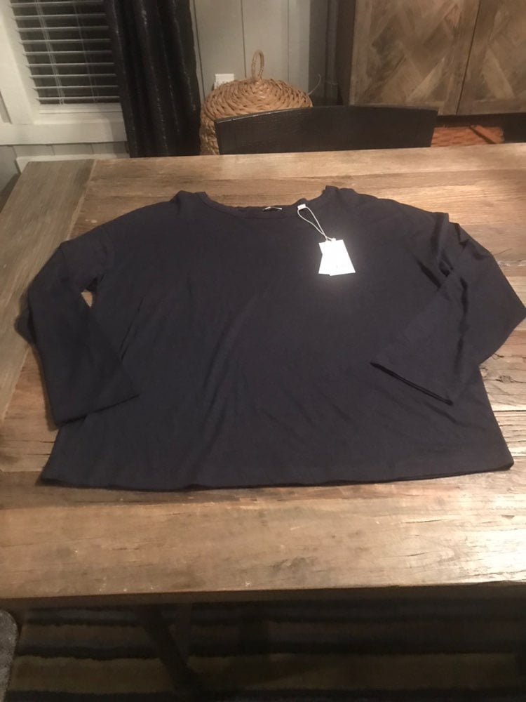 NWT Vince Navy Blue Long Sleeve Tee